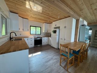 1370 Georgian Bay Water N/a Property Photo 15