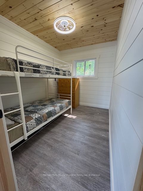 1370 Georgian Bay Water N/a Property Photo 23