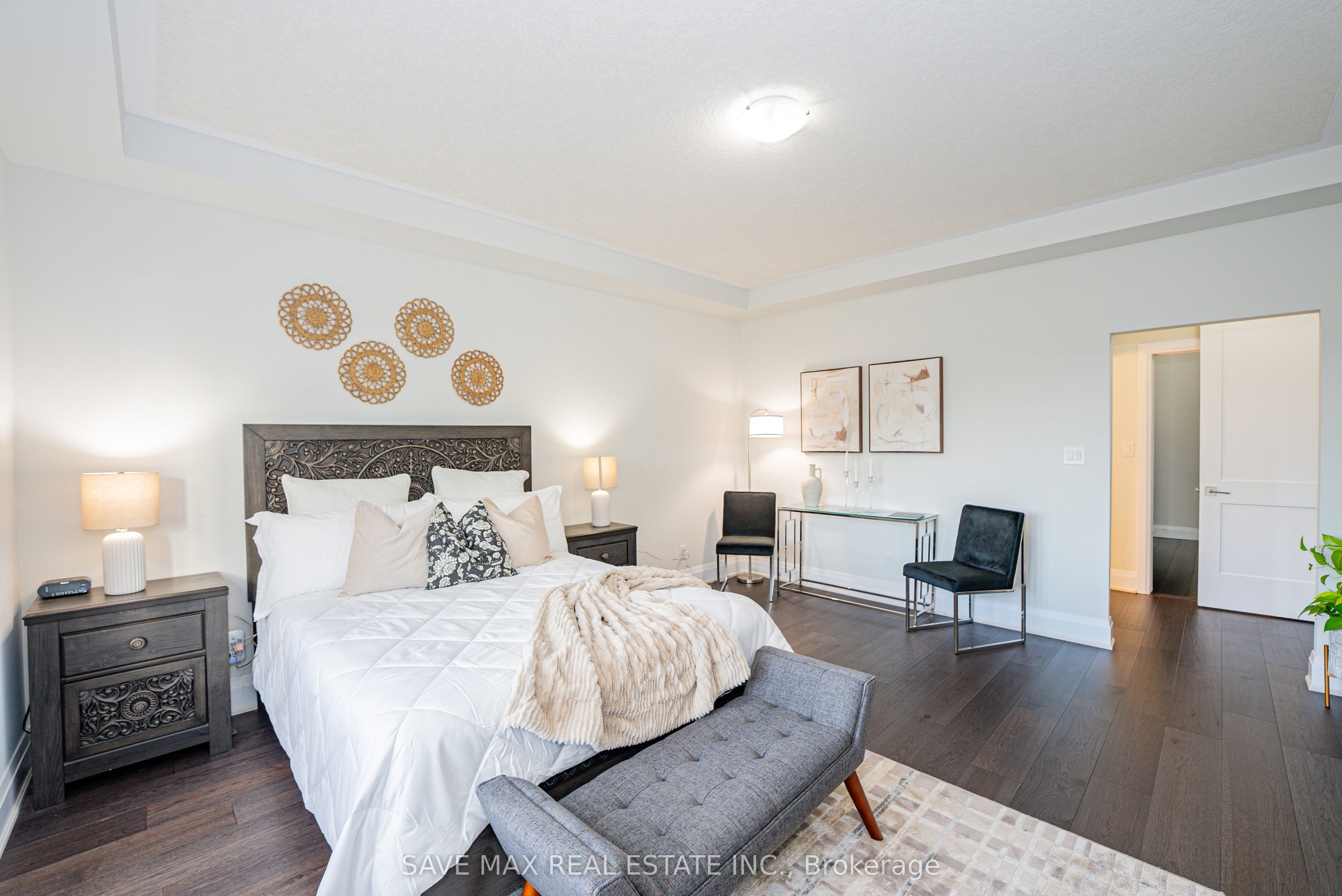 26 Falconridge Drive Property Photo 28