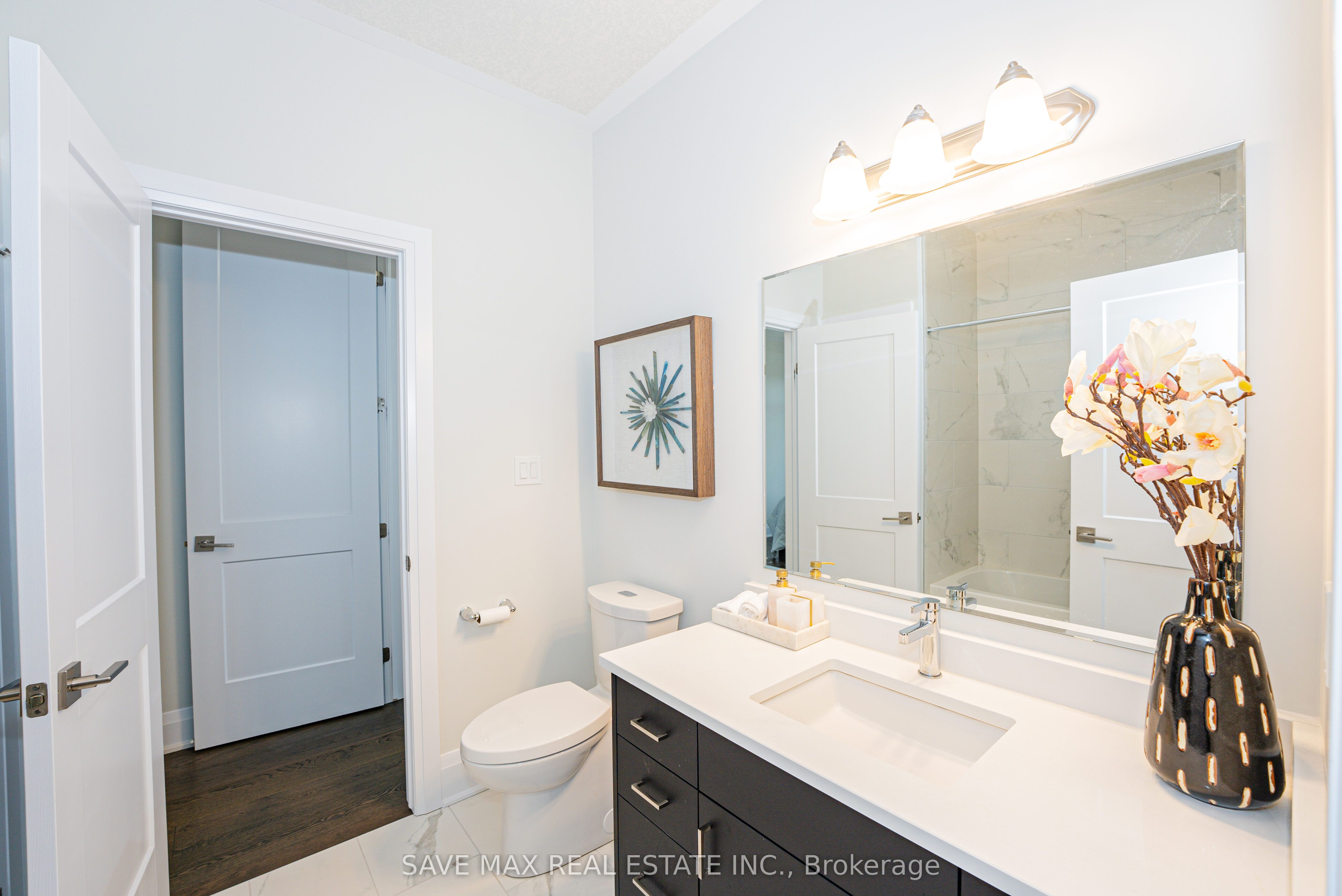 26 Falconridge Drive Property Photo 35