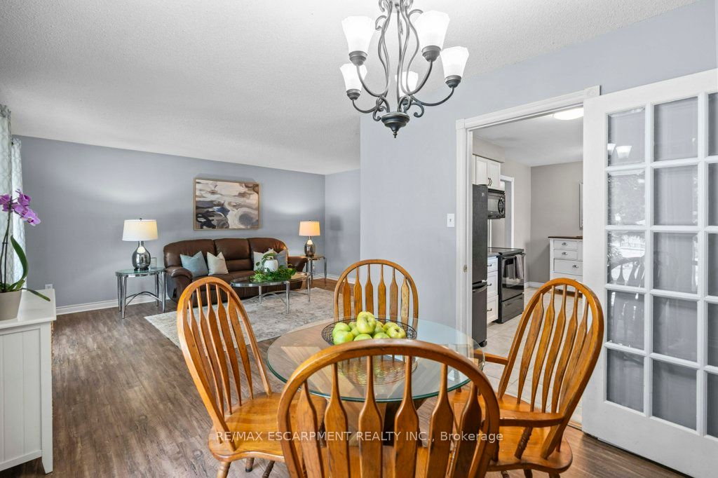 44 Cedarland Drive Property Photo 13