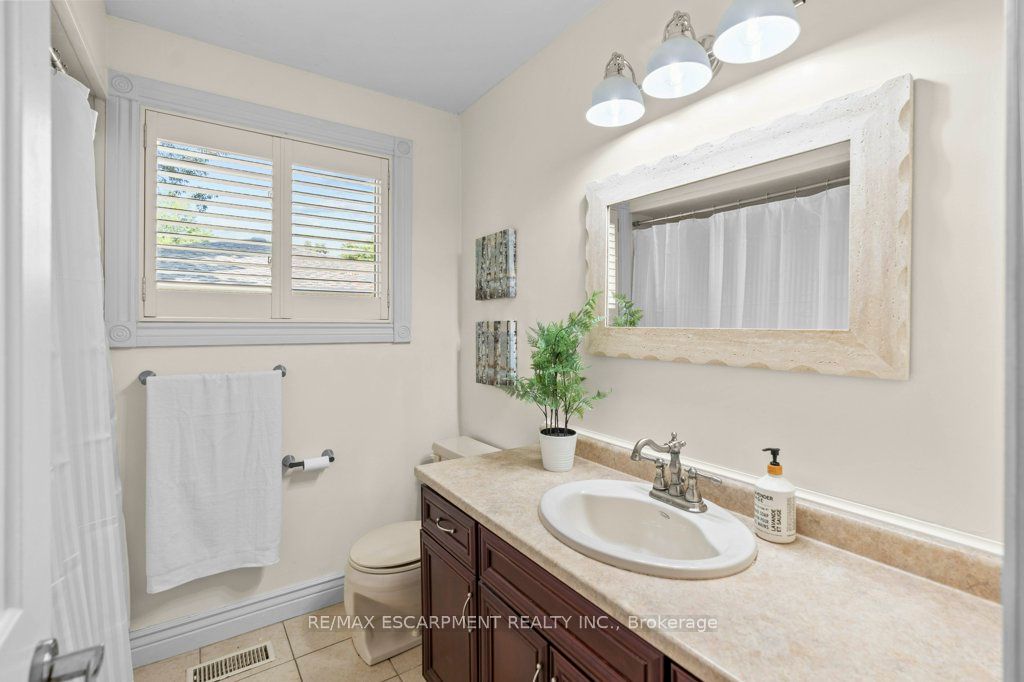 44 Cedarland Drive Property Photo 26