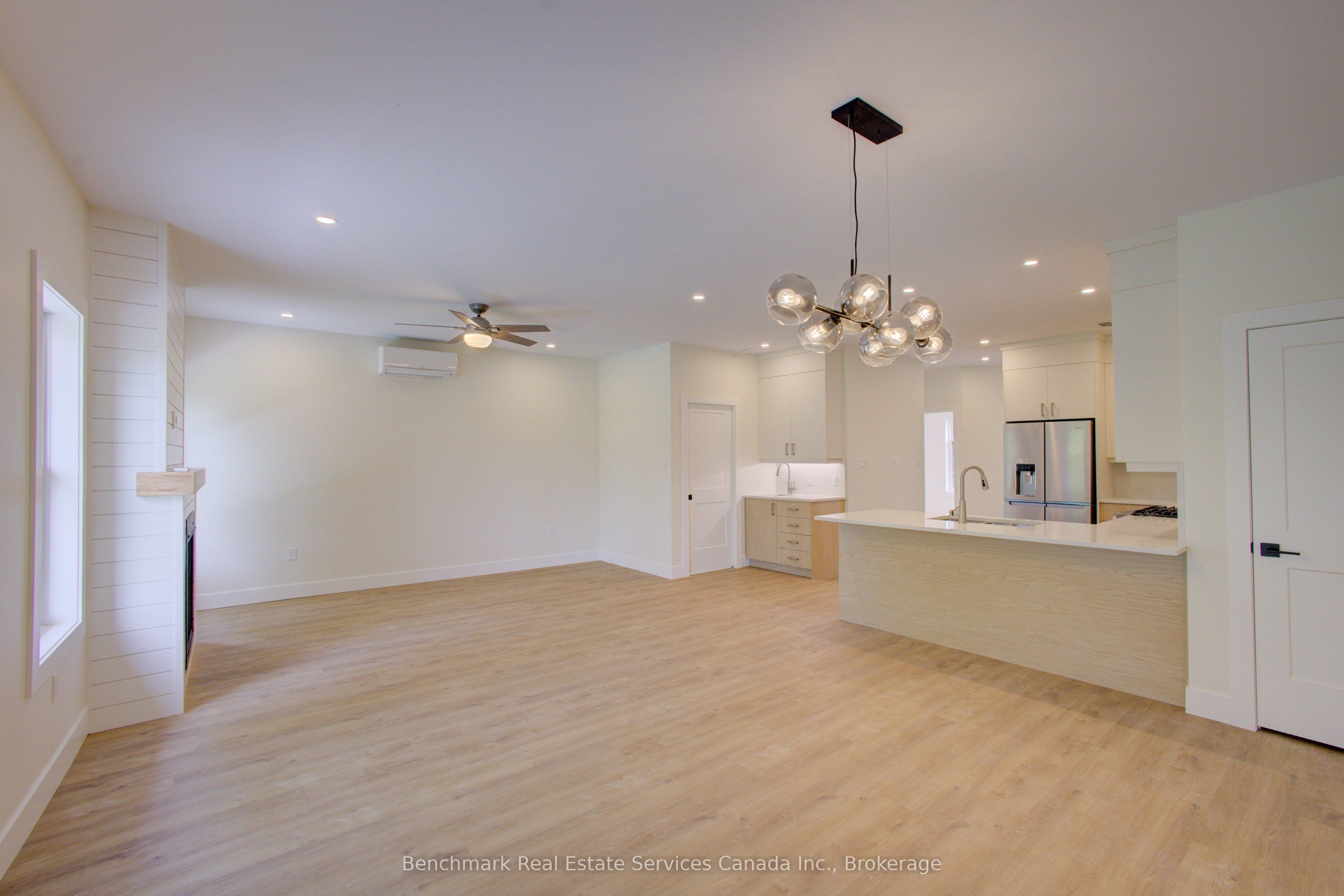 1182 Queen Street 66 Property Photo 23