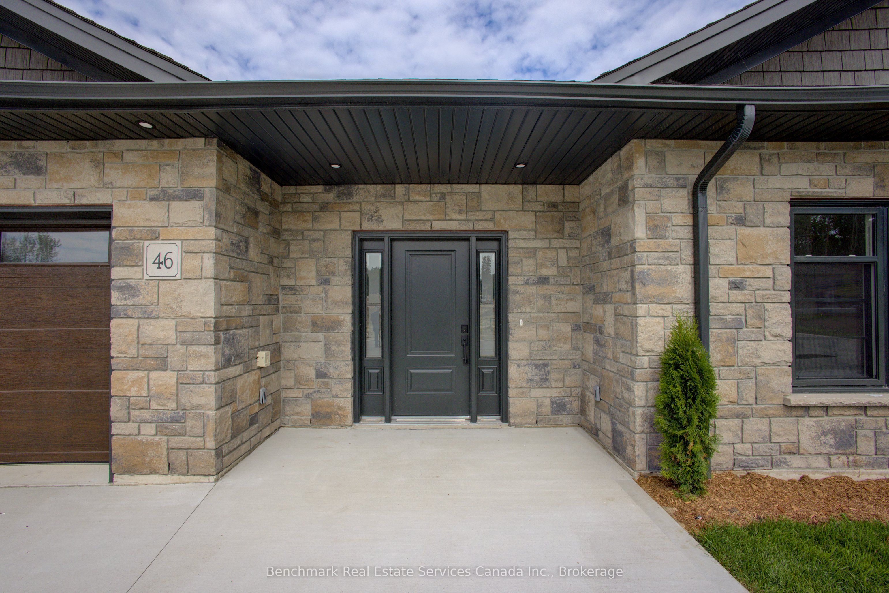 1182 Queen Street 54 Property Photo 5