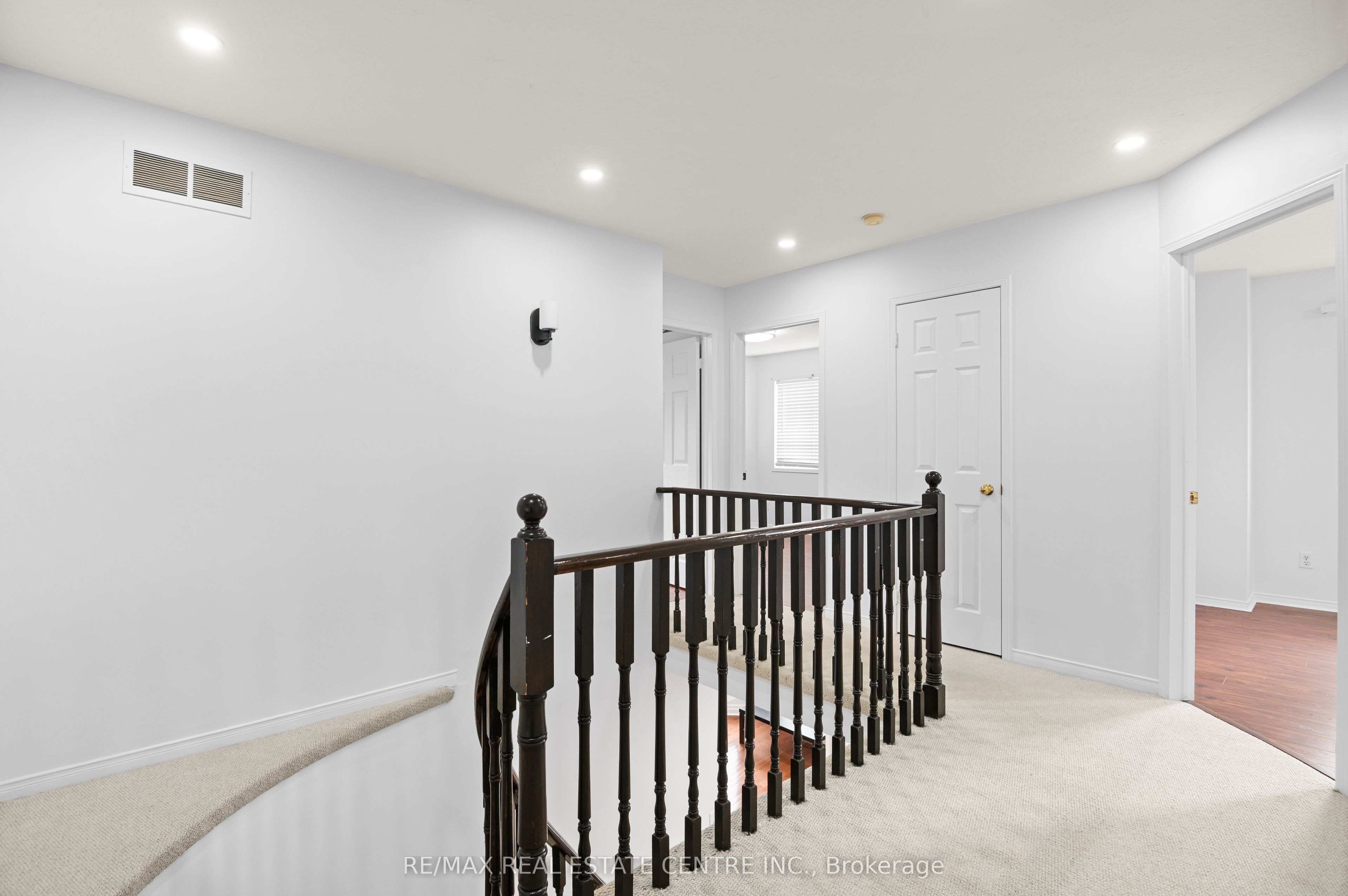 416 Olde Village Lane Property Photo 25