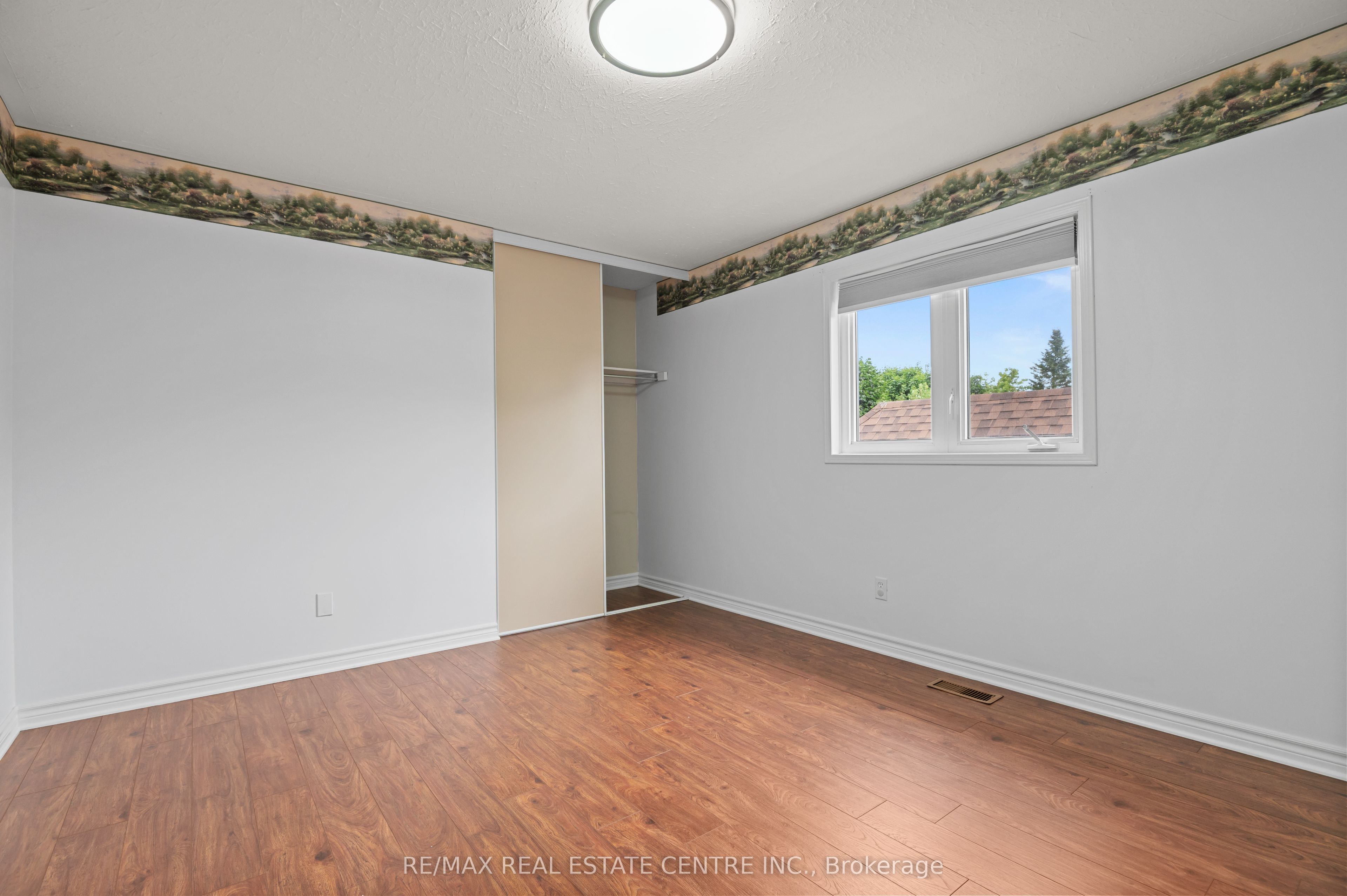 416 Olde Village Lane Property Photo 31
