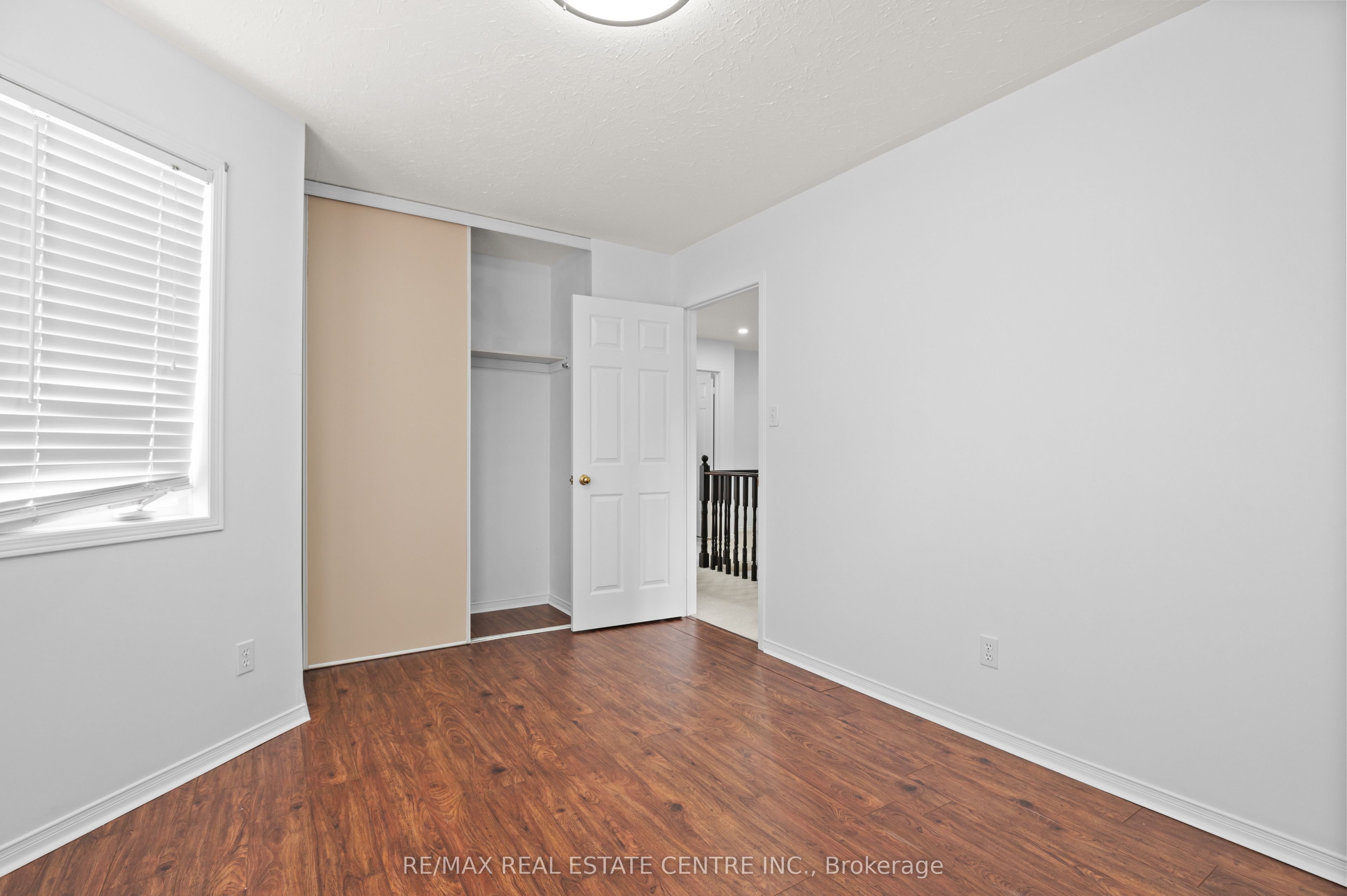 416 Olde Village Lane Property Photo 32