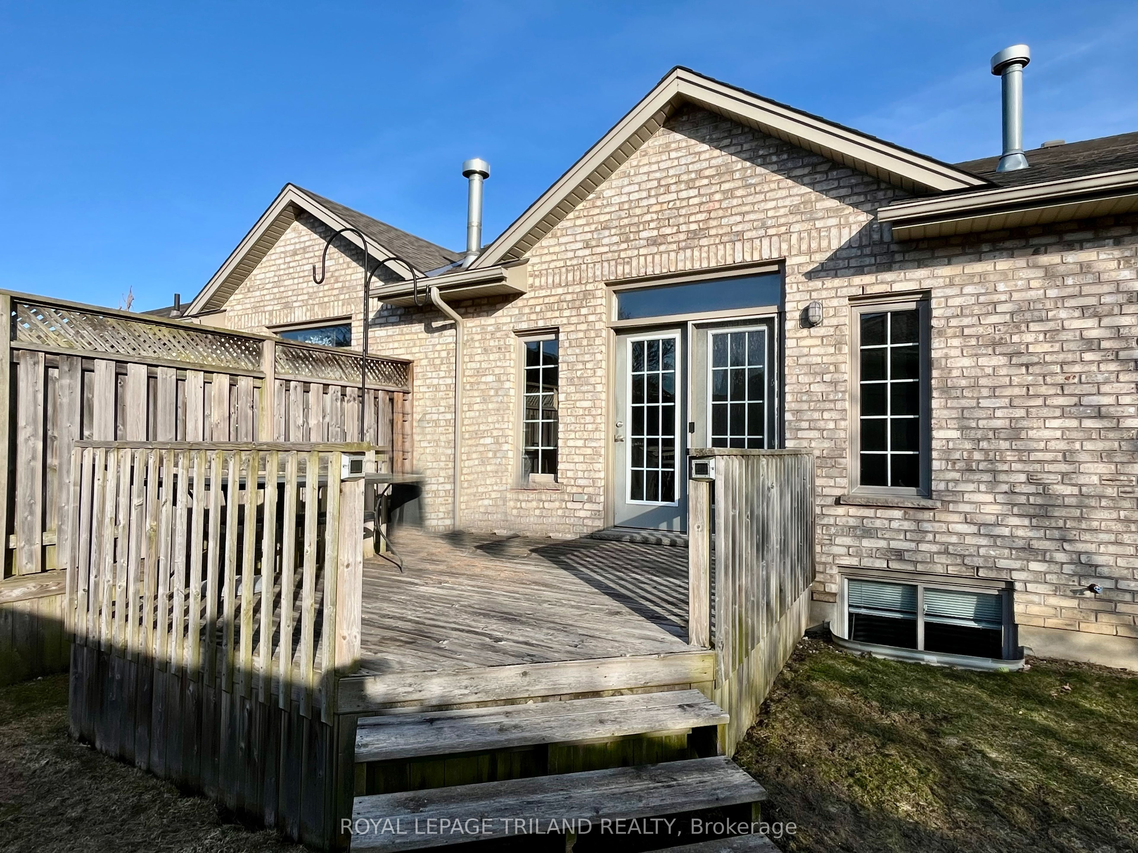 1571 Coronation Drive 9 Property Photo 44