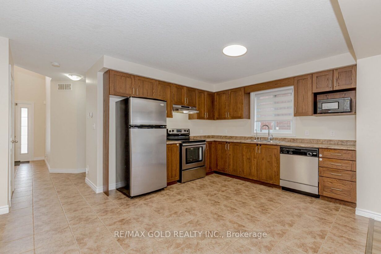 47 Hinrichs Crescent Property Photo 11