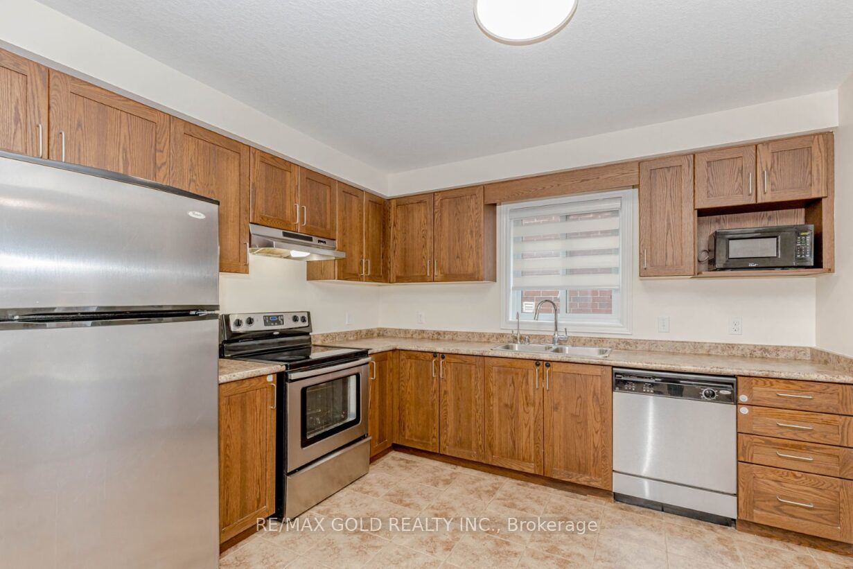 47 Hinrichs Crescent Property Photo 12