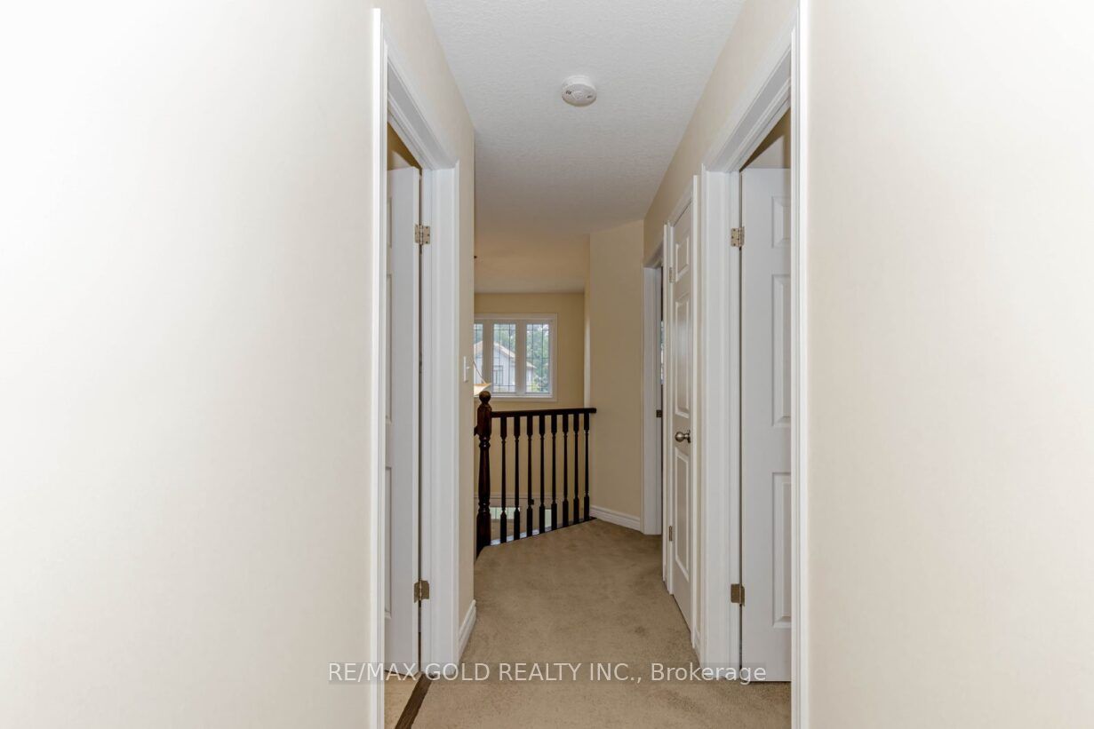 47 Hinrichs Crescent Property Photo 34