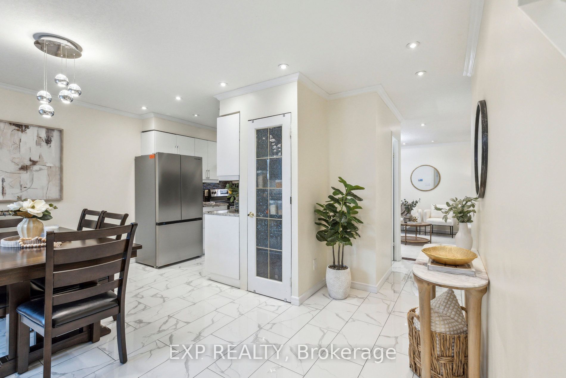 407 Keats Way 3 Property Photo 8