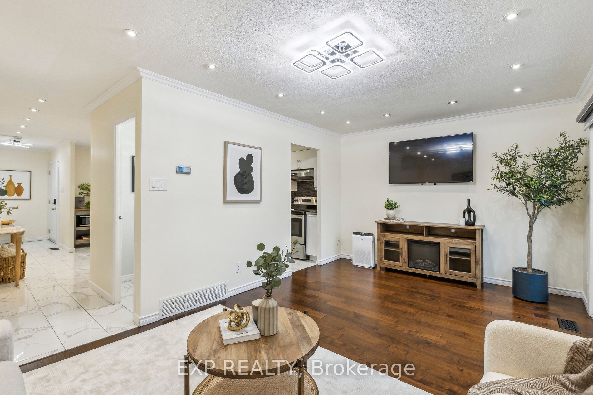 407 Keats Way 3 Property Photo 14