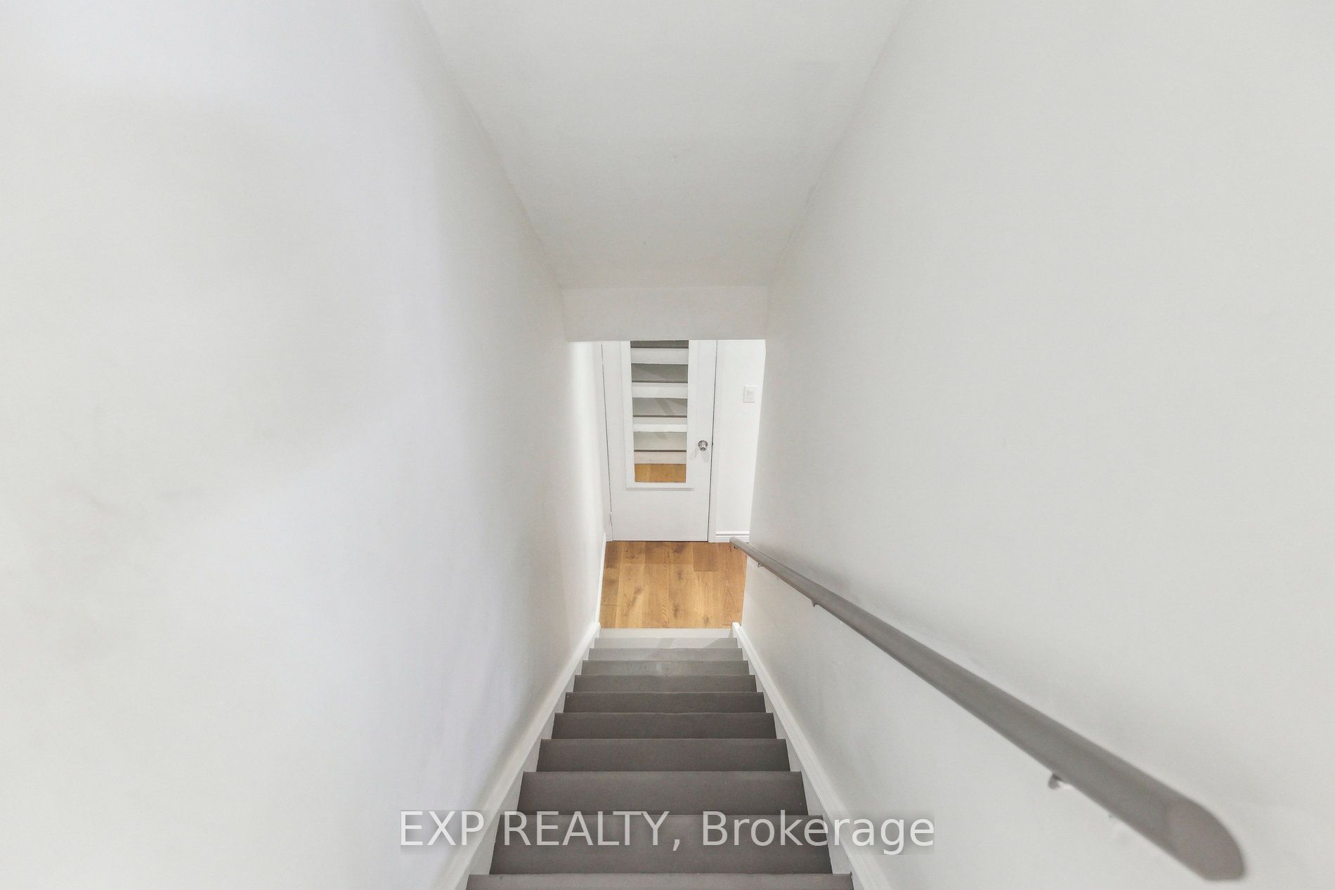 407 Keats Way 3 Property Photo 22