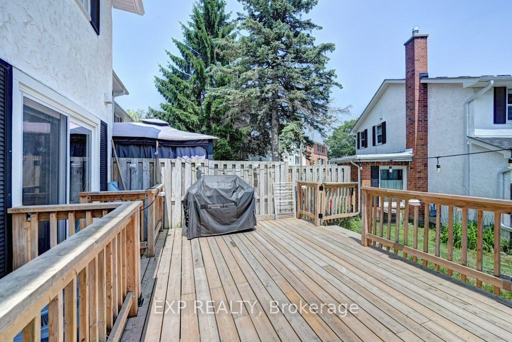 407 Keats Way 3 Property Photo 27