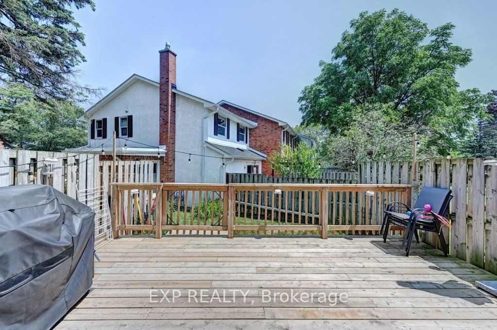 407 Keats Way 3 Property Photo 28