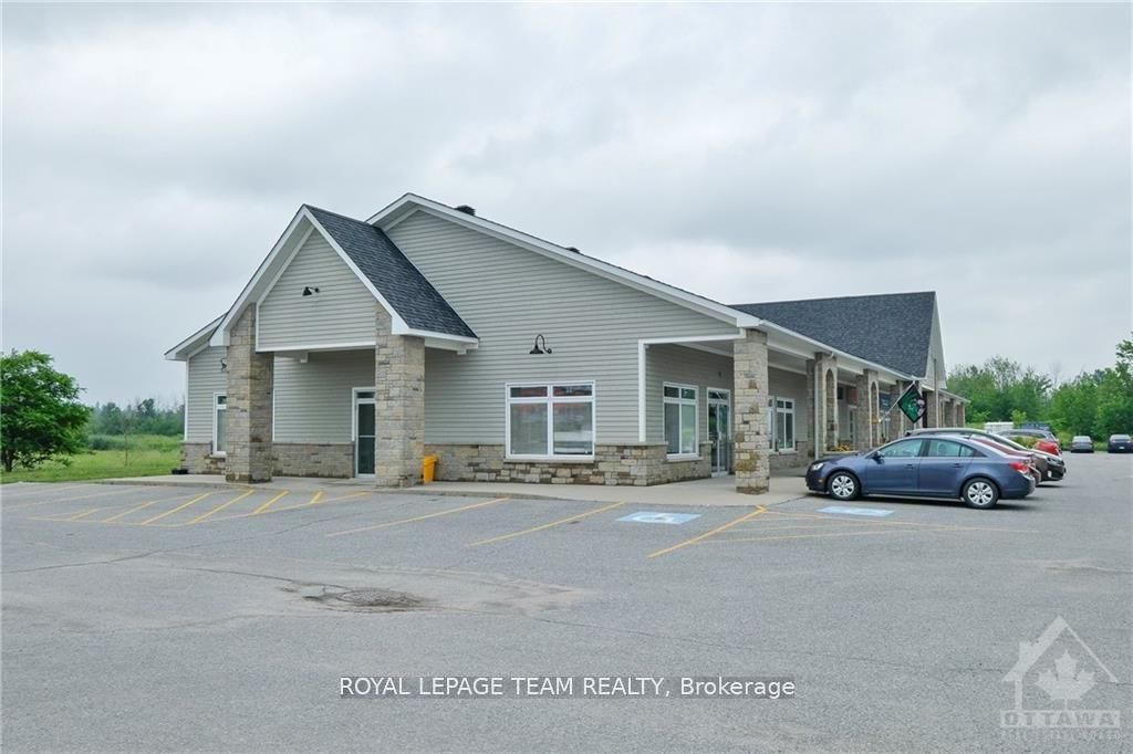 453 Ottawa Street 1a Property Photo 1