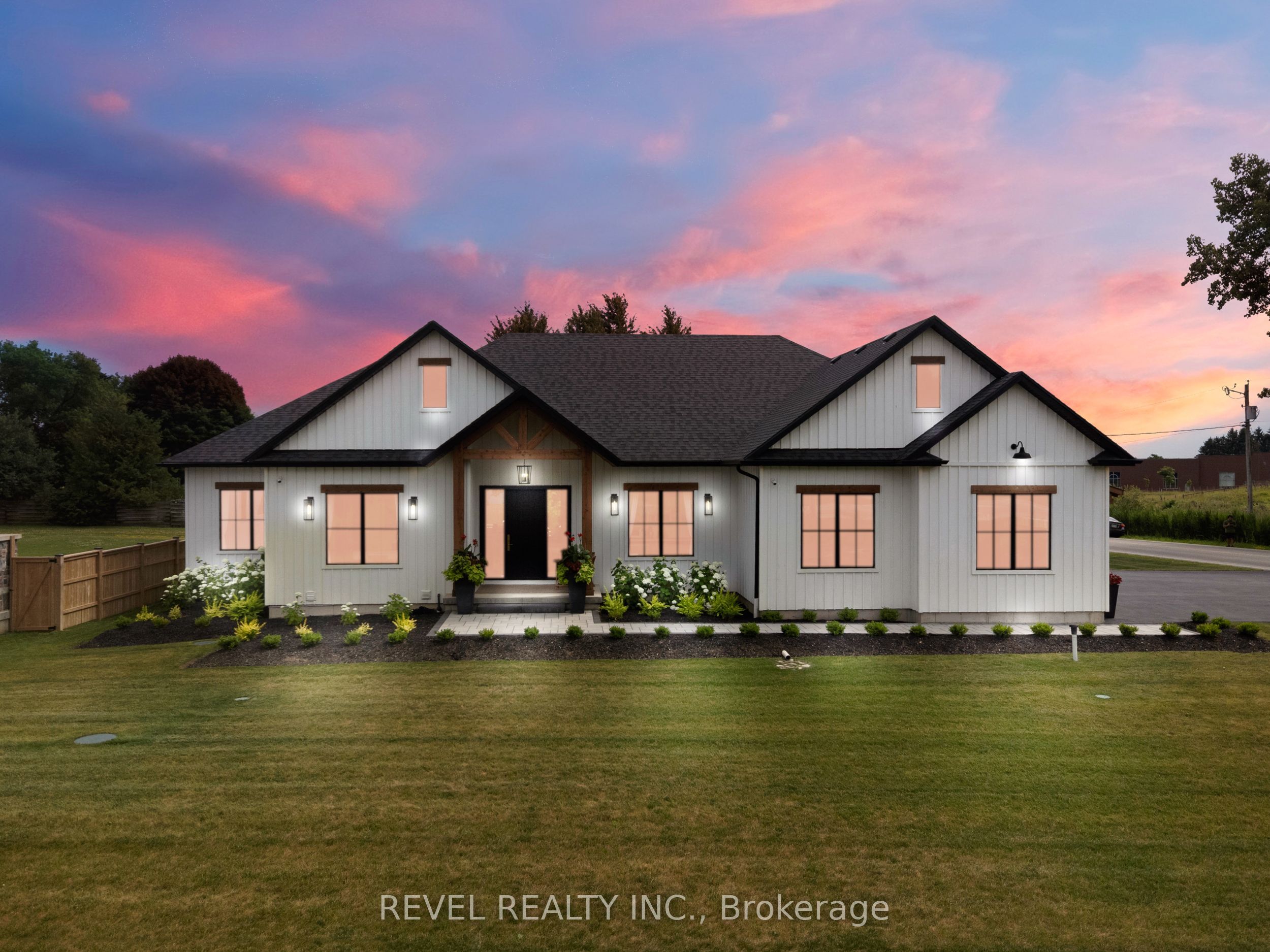 4678 Lobsinger Line Property Photo 1