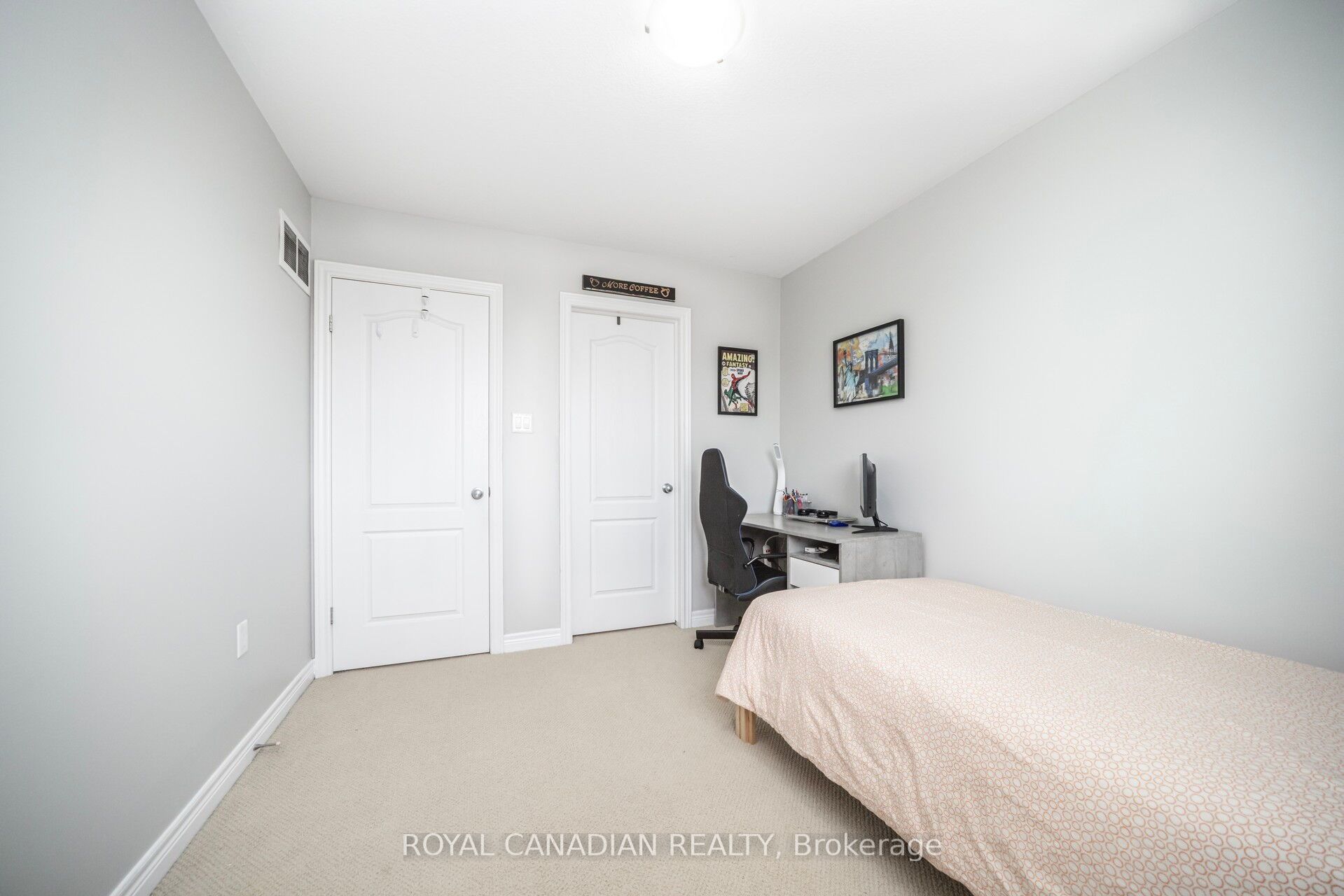 40 Dartmouth Gate 14 Property Photo 30