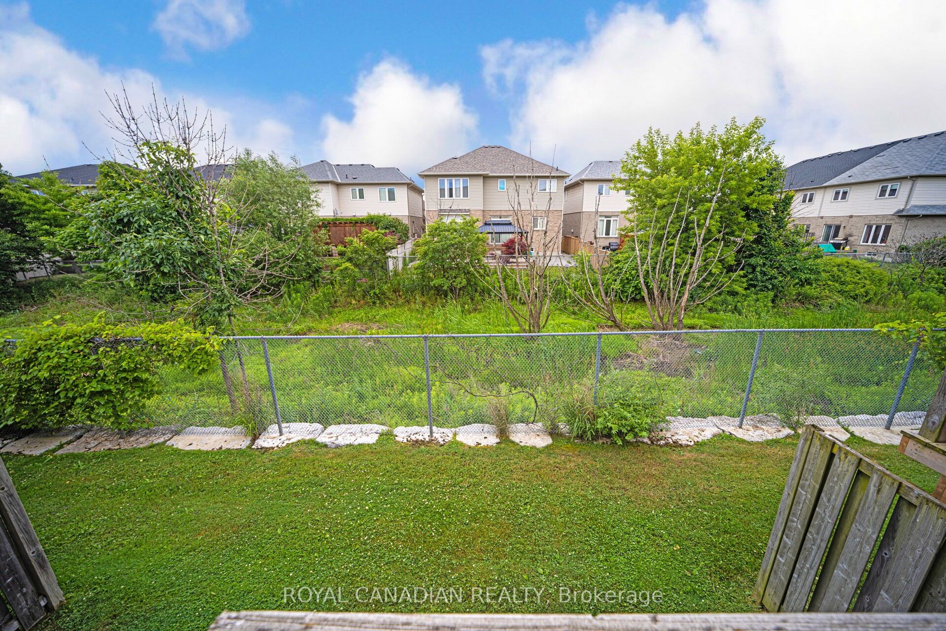 40 Dartmouth Gate 14 Property Photo 45