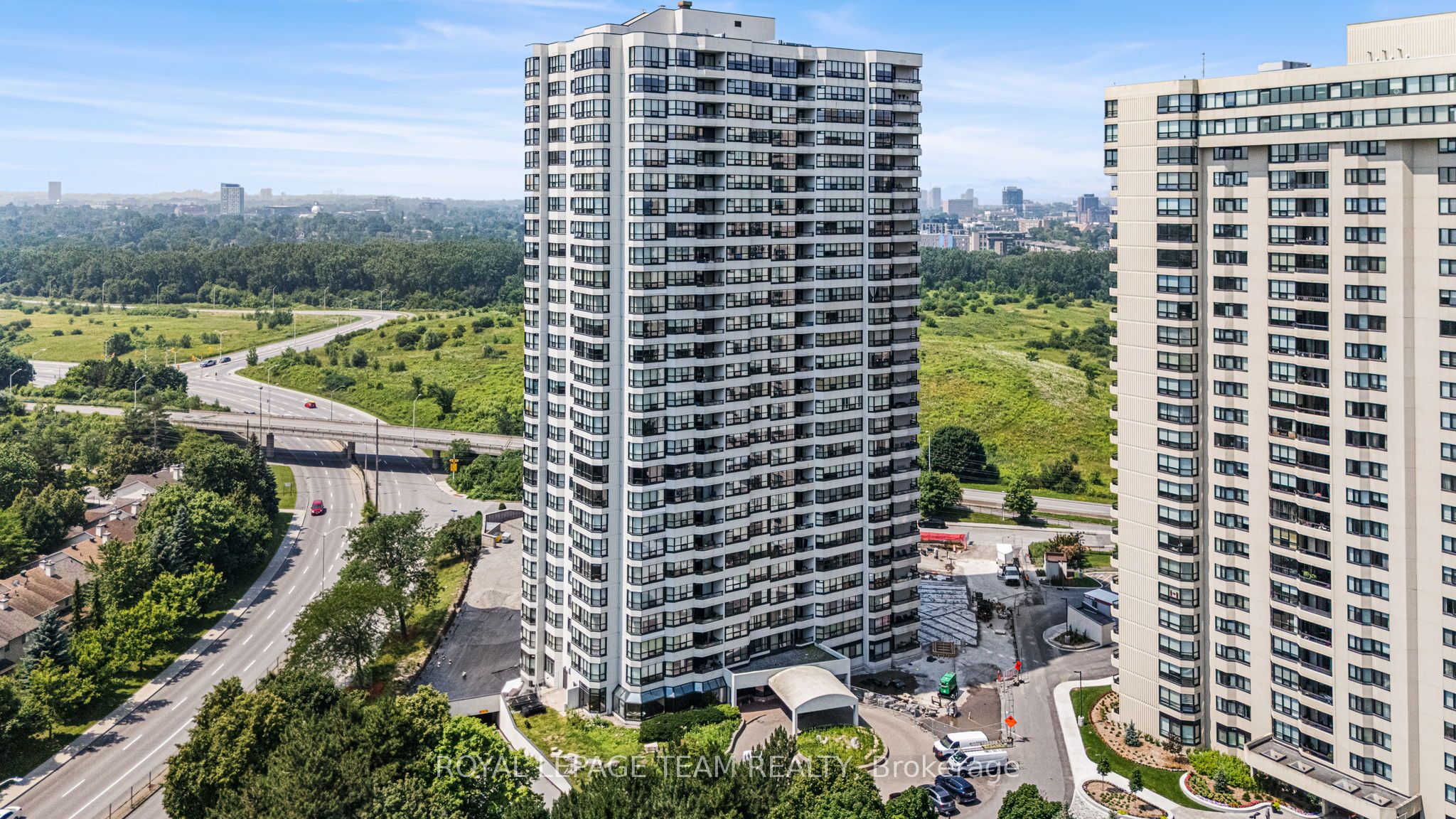 1510 Riverside Drive 401