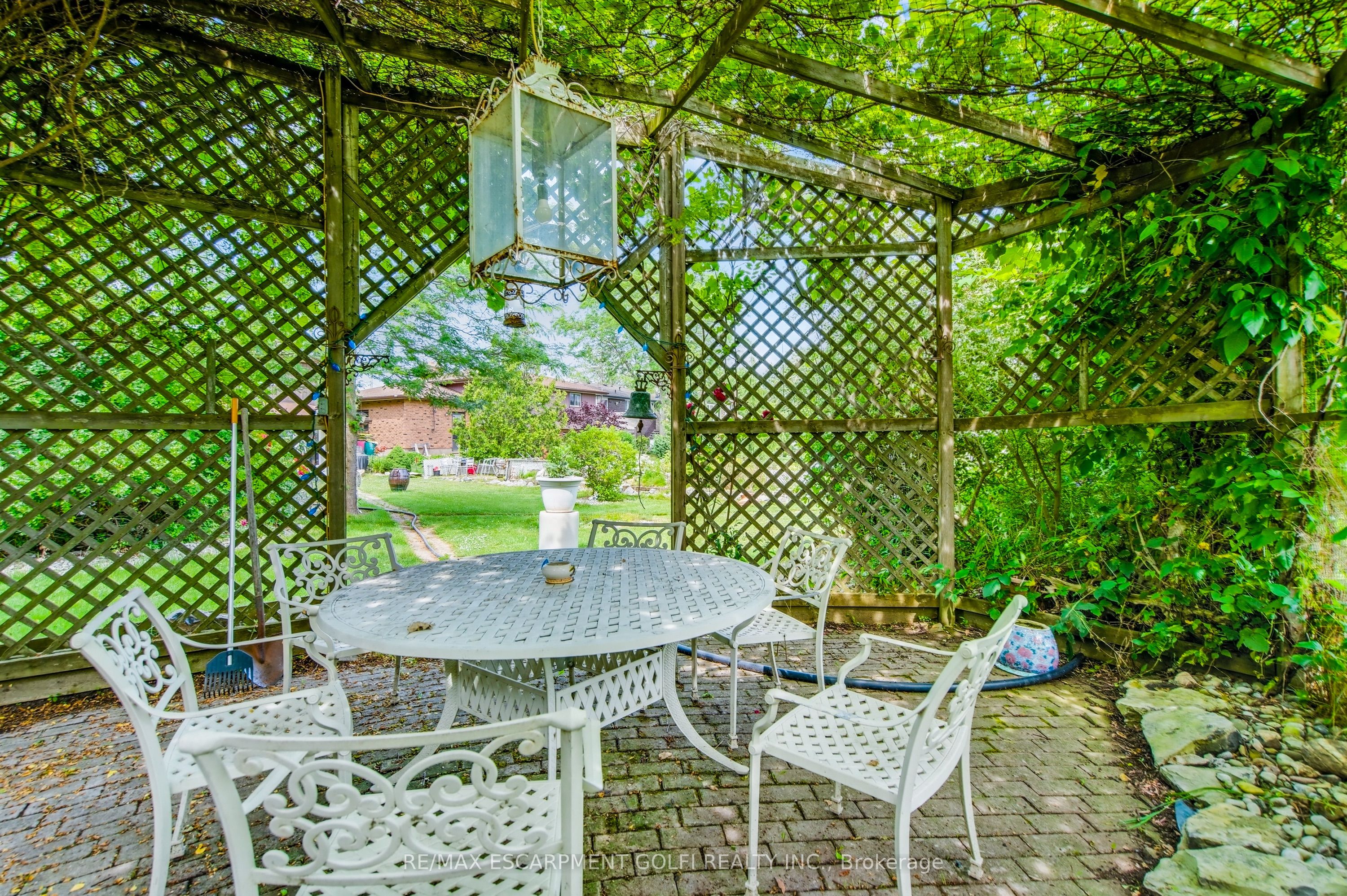 348 Barrick Road Property Photo 19