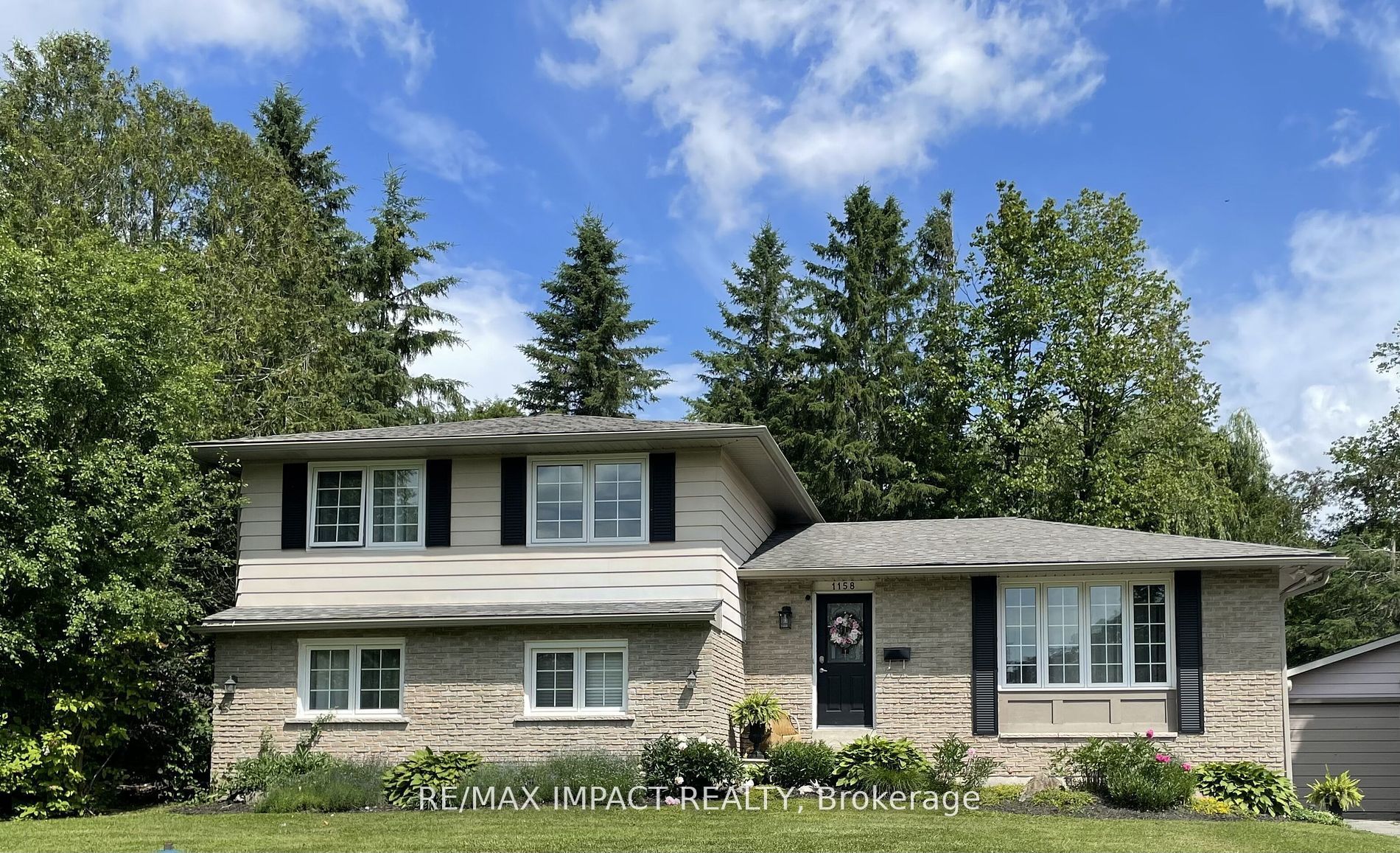 1158 Weller St Property Photo 1