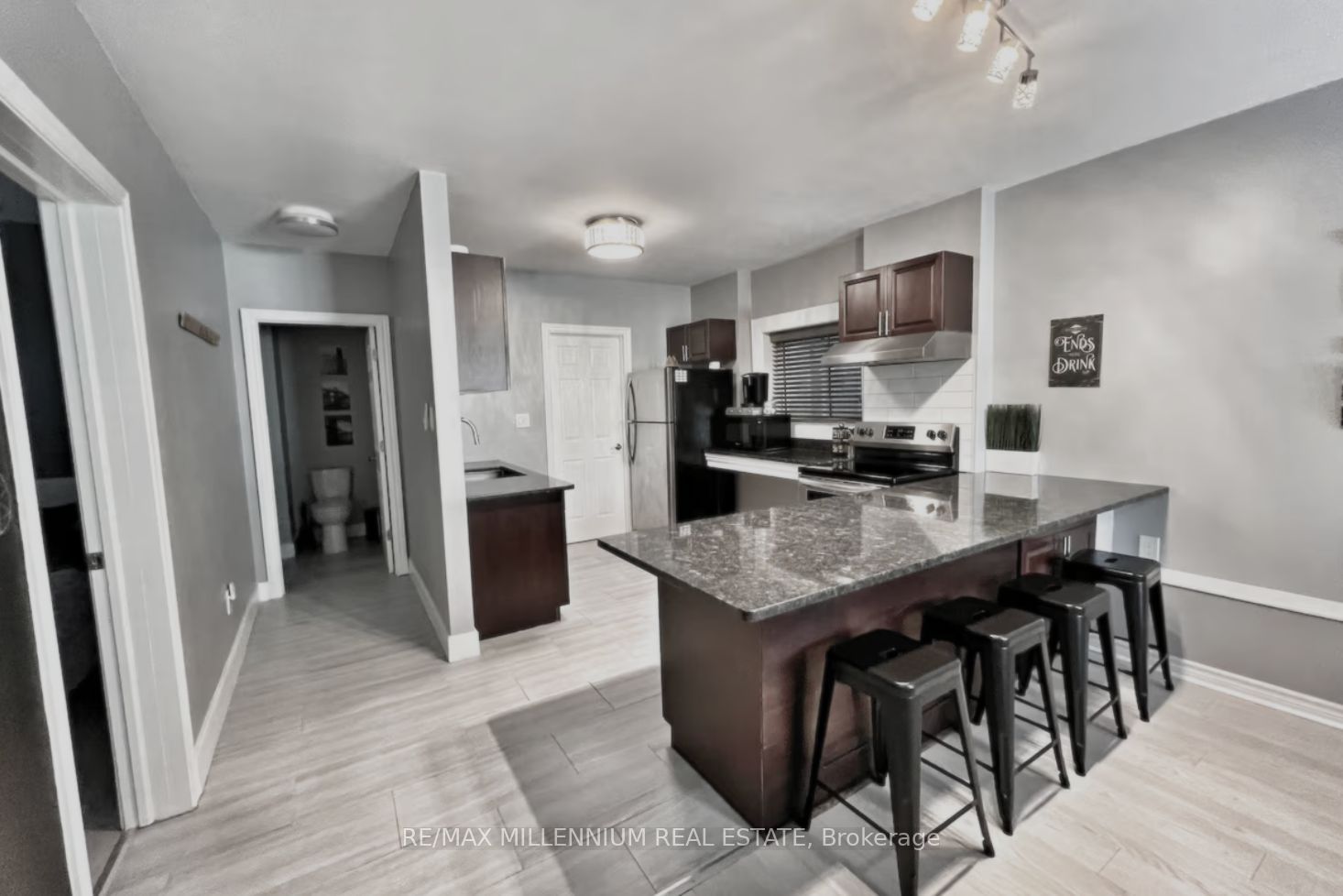 1064 Monmouth Road Property Photo 2