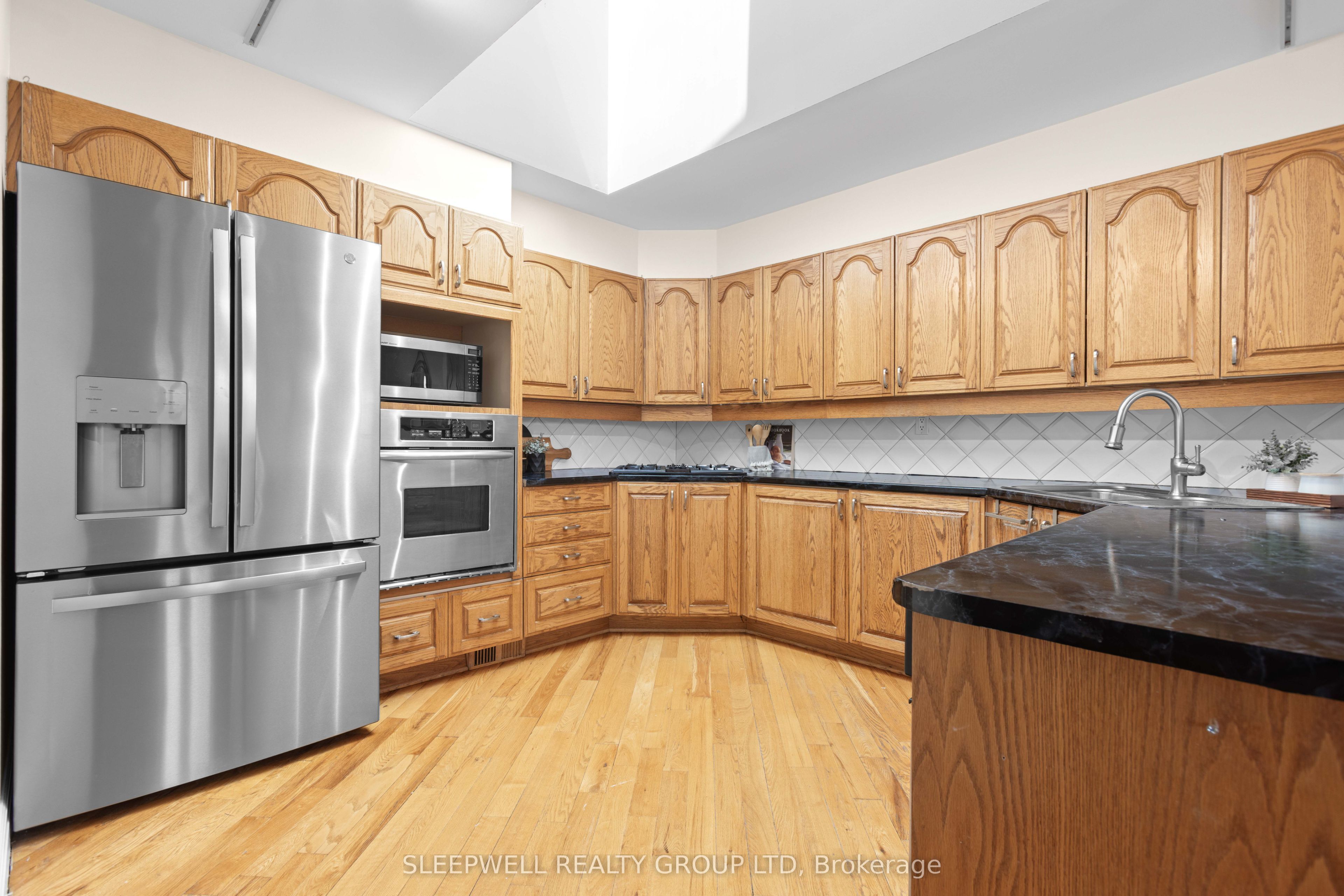 55 Waterford Drive Property Photo 6