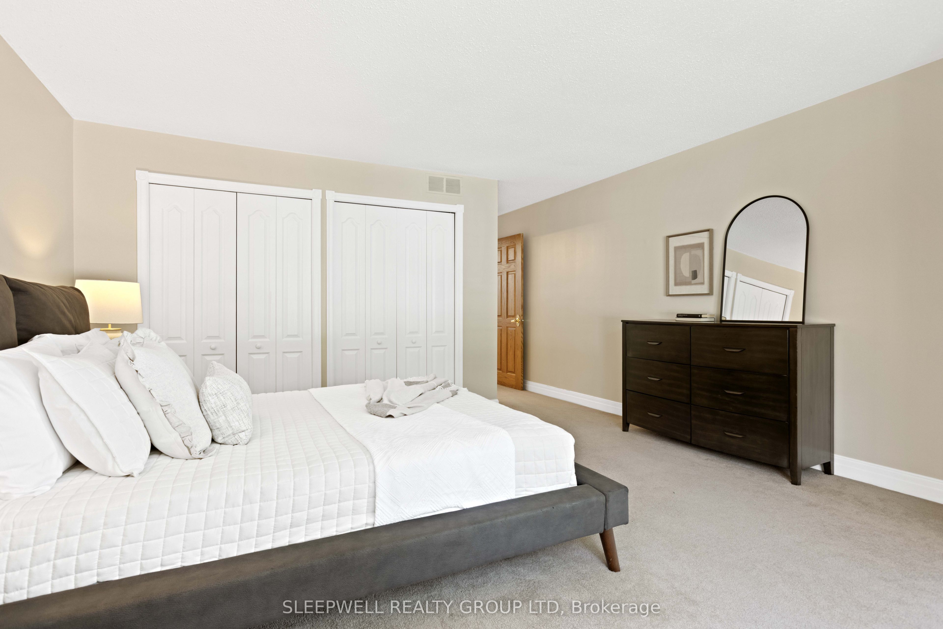 55 Waterford Drive Property Photo 24