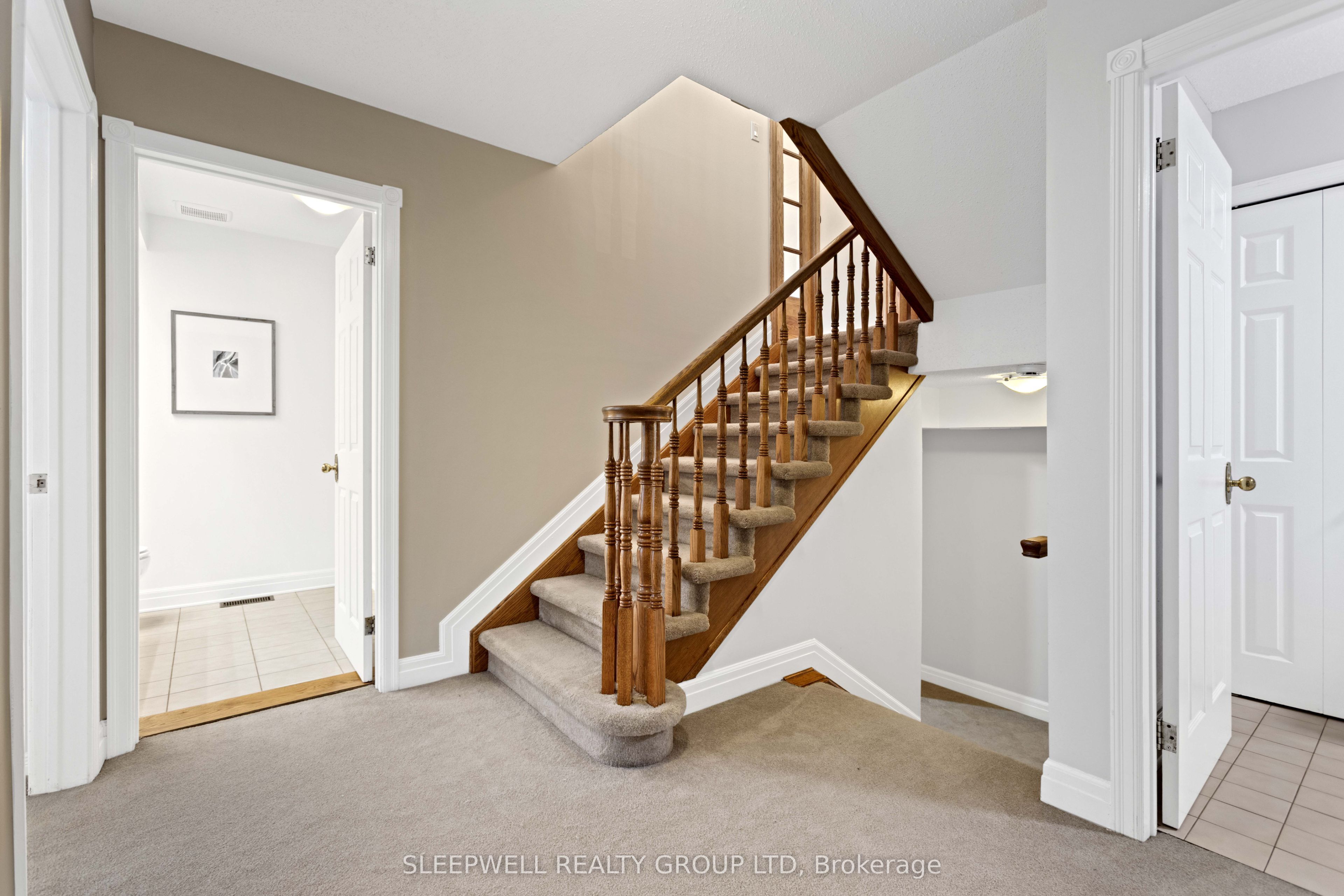 55 Waterford Drive Property Photo 27