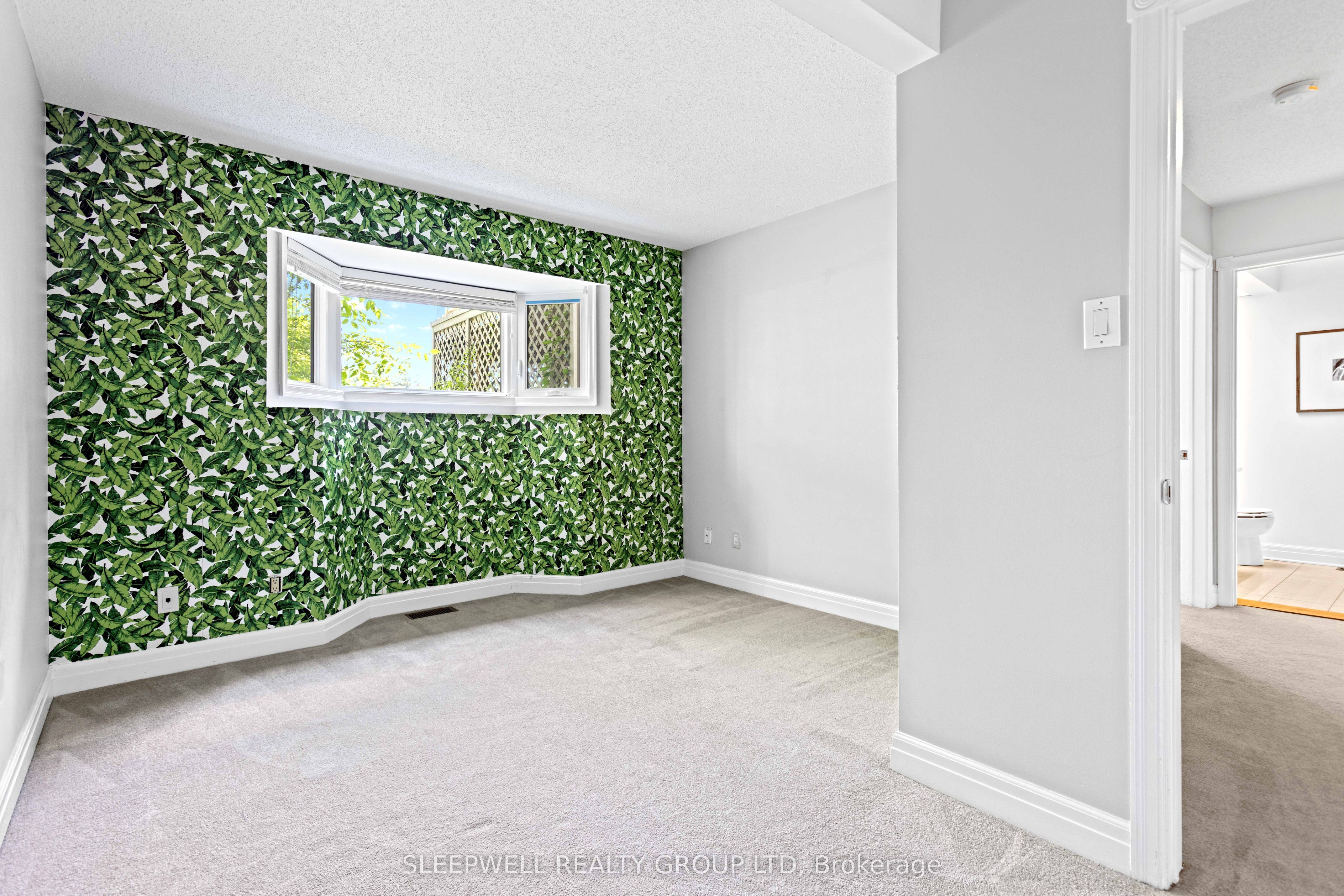 55 Waterford Drive Property Photo 28