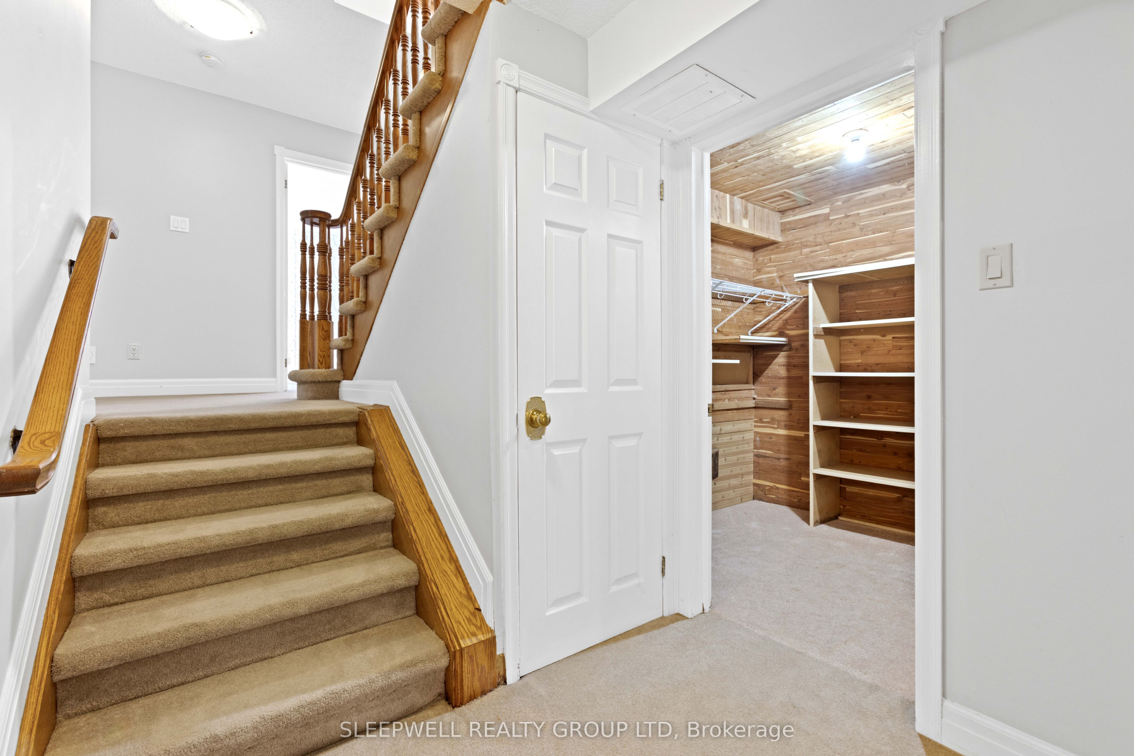 55 Waterford Drive Property Photo 32