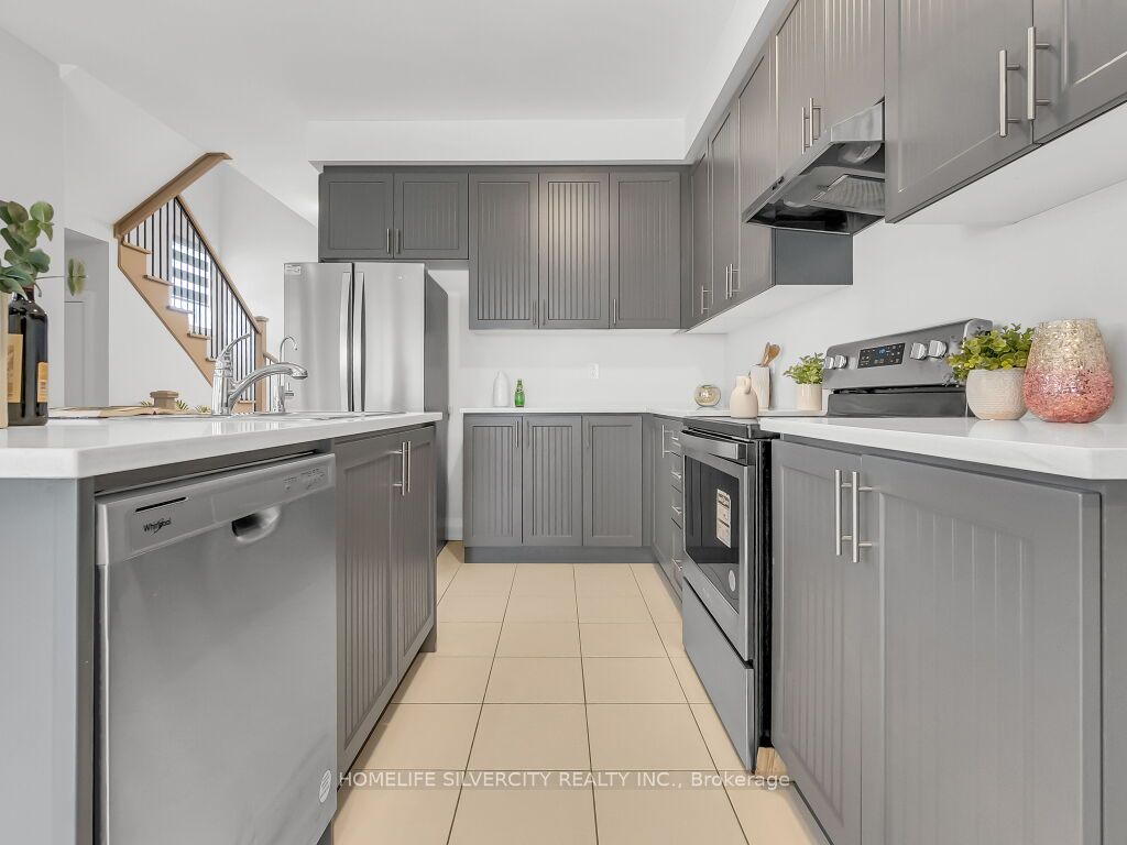 269 Harwood Avenue Property Photo 12