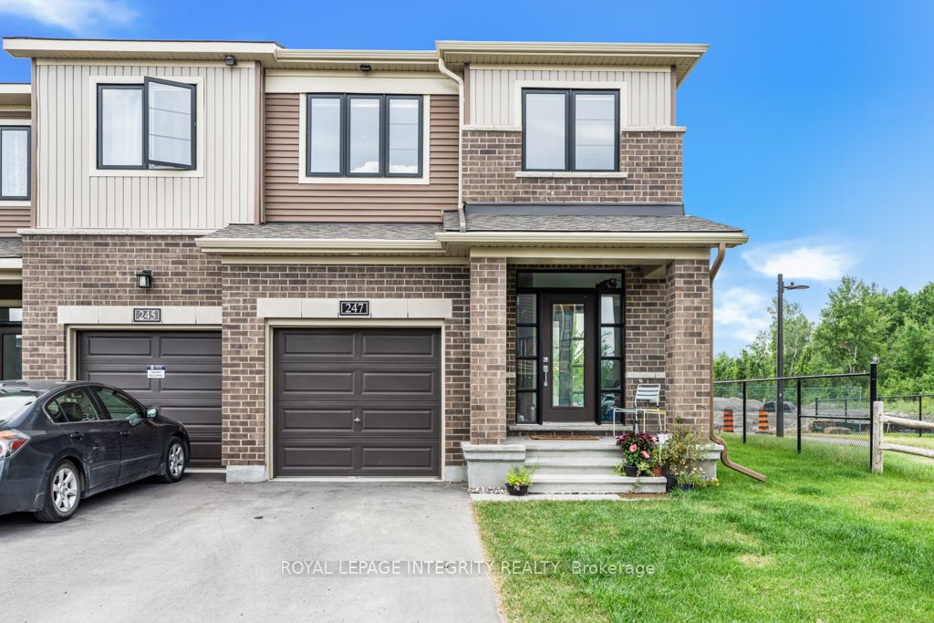 247 Elsie Macgill Walk Property Photo 2