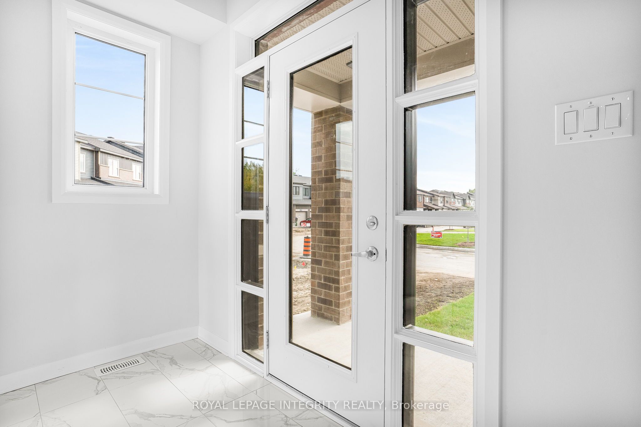 247 Elsie Macgill Walk Property Photo 3