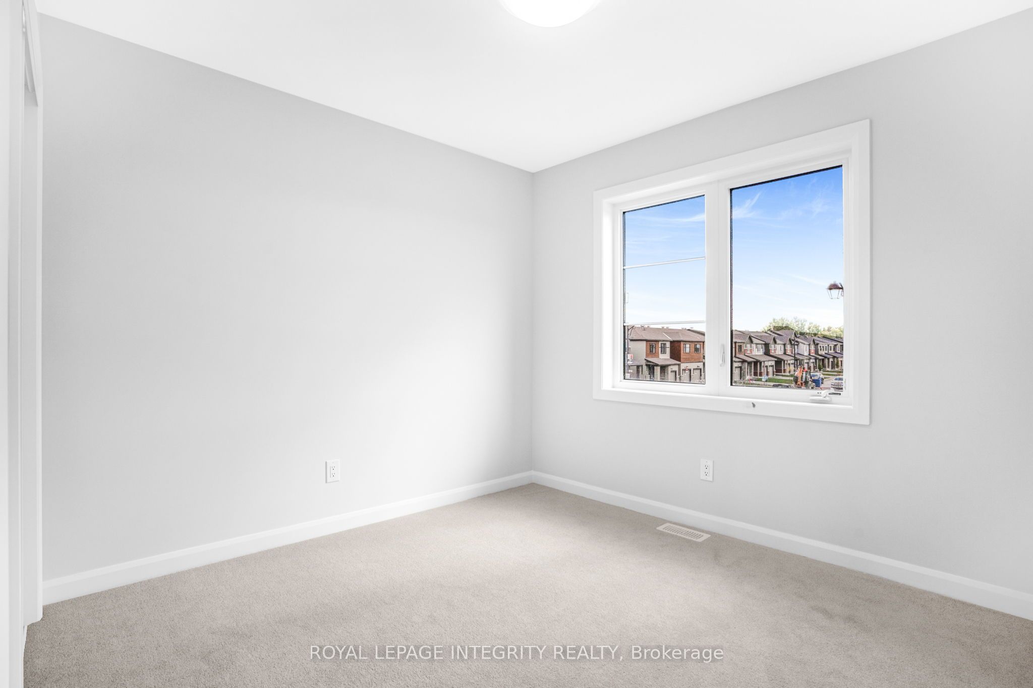 247 Elsie Macgill Walk Property Photo 16