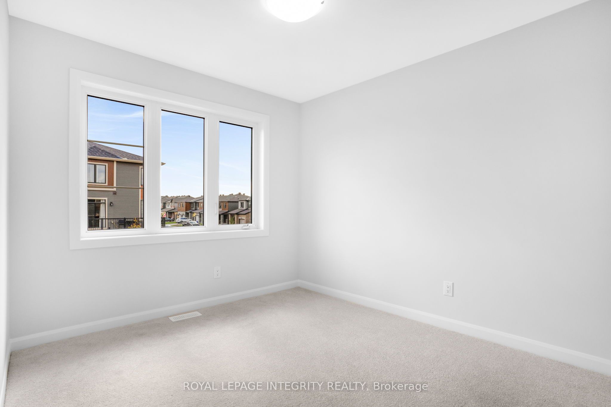 247 Elsie Macgill Walk Property Photo 17