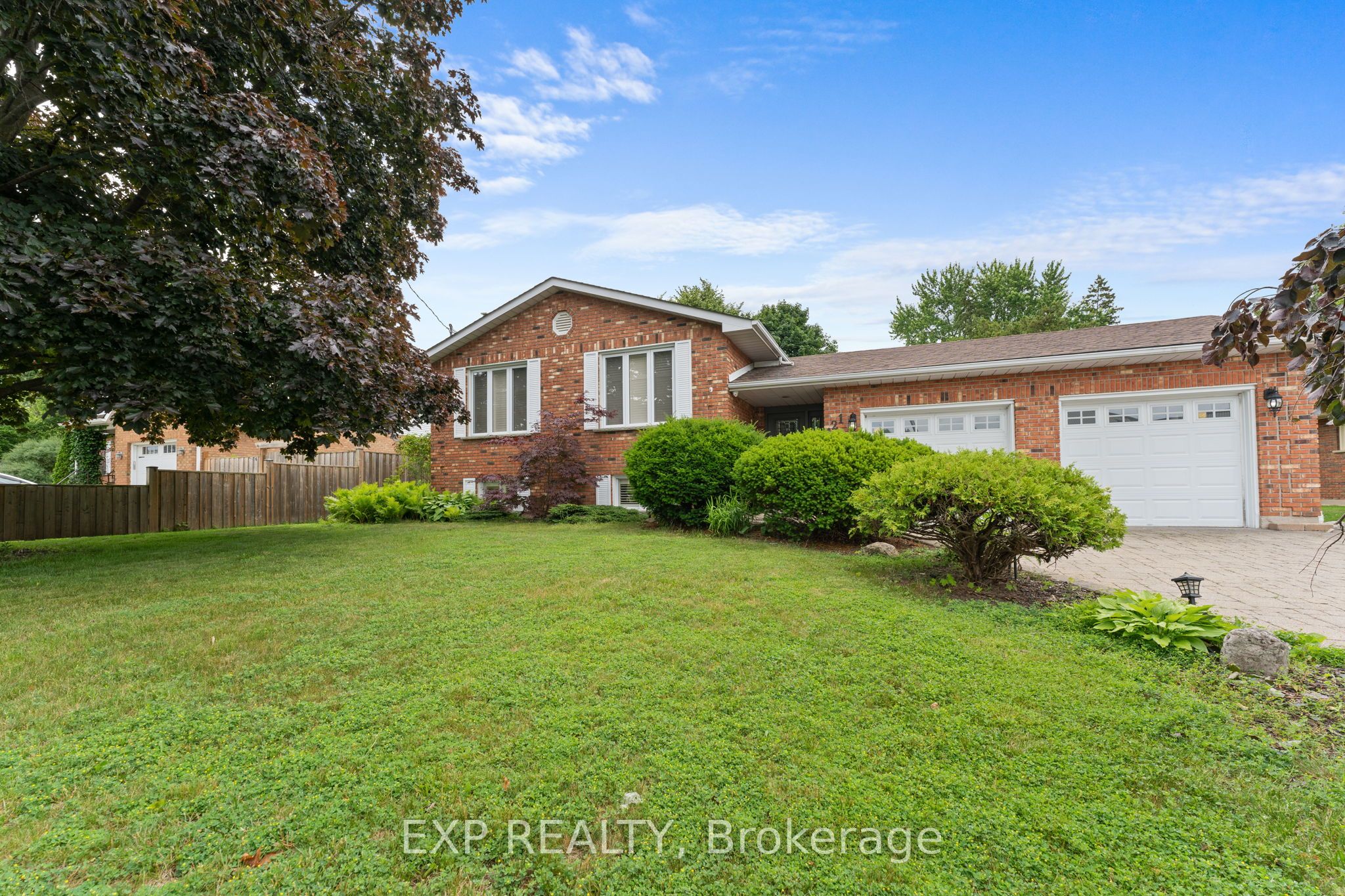 121 Tollgate Road Property Photo 1