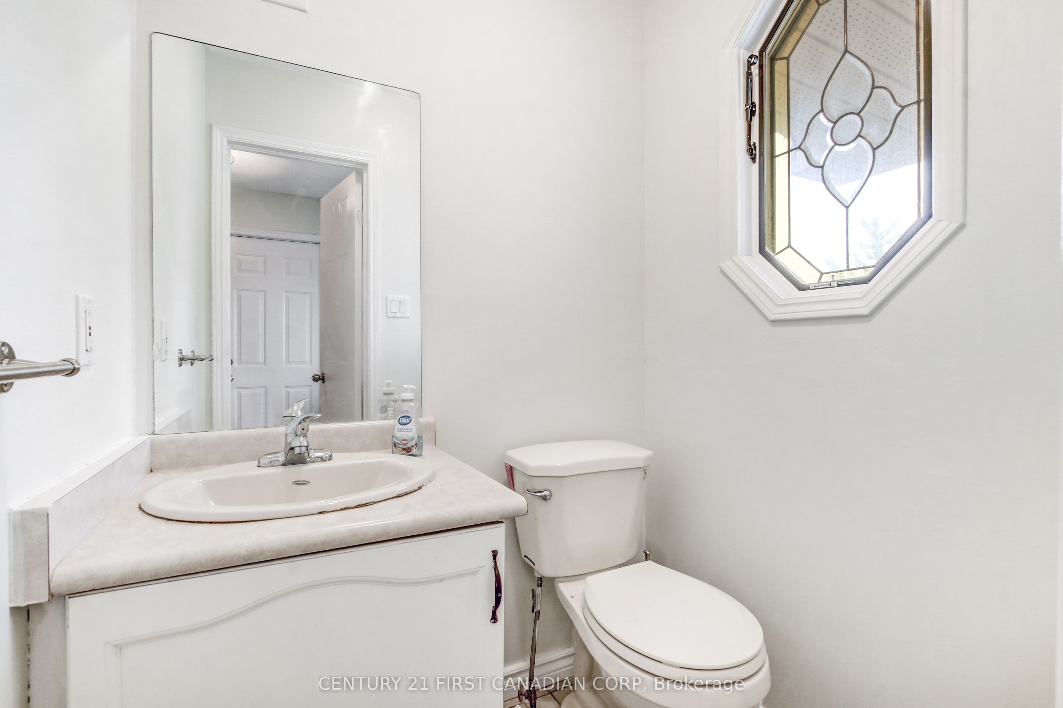 27 Gerald Crescent Property Photo 6