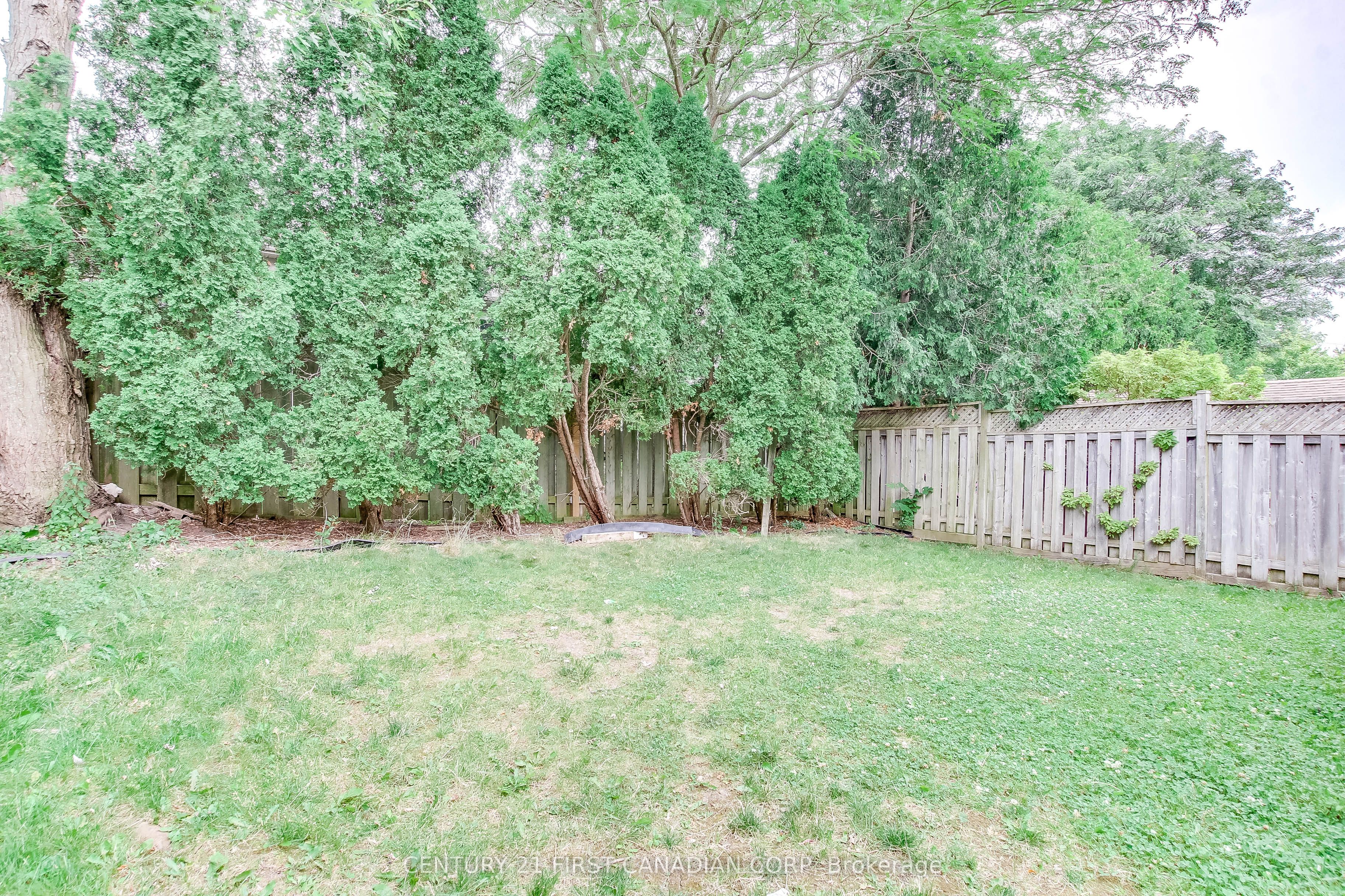 27 Gerald Crescent Property Photo 24