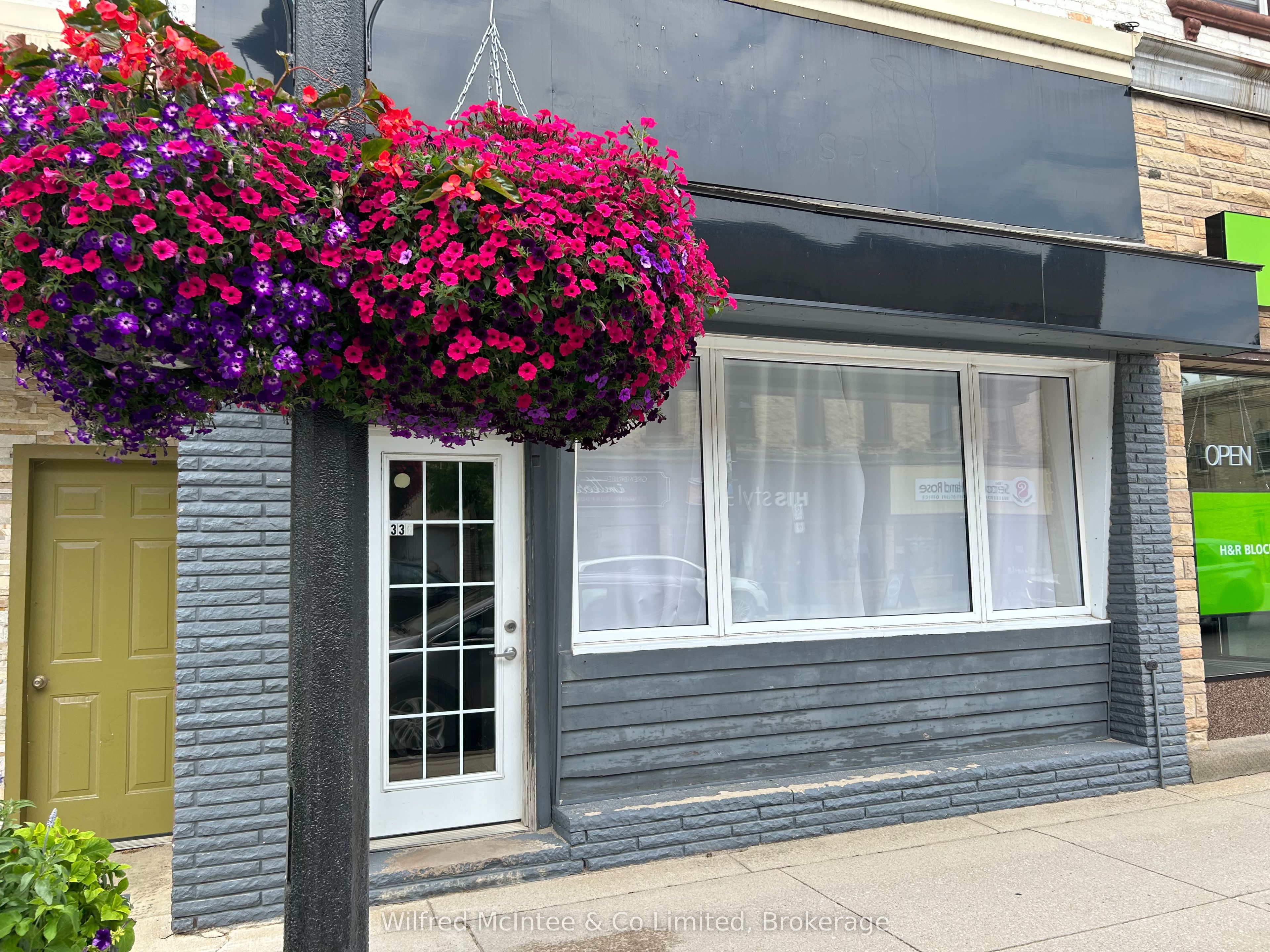 336 Durham Street E Property Photo 1