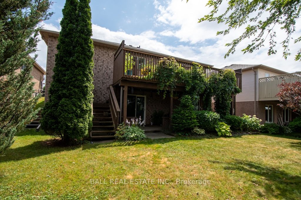 2546 Marsdale Drive Property Photo 1