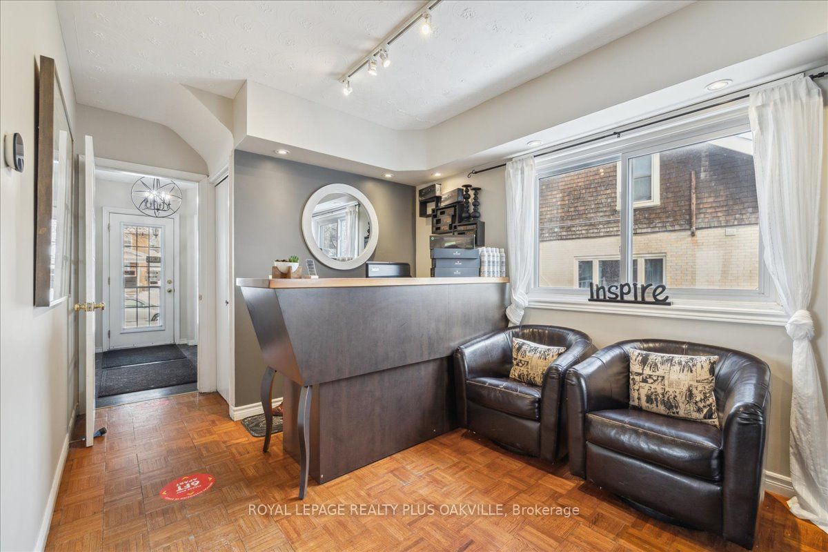 294 Dundas Street E Property Photo 9