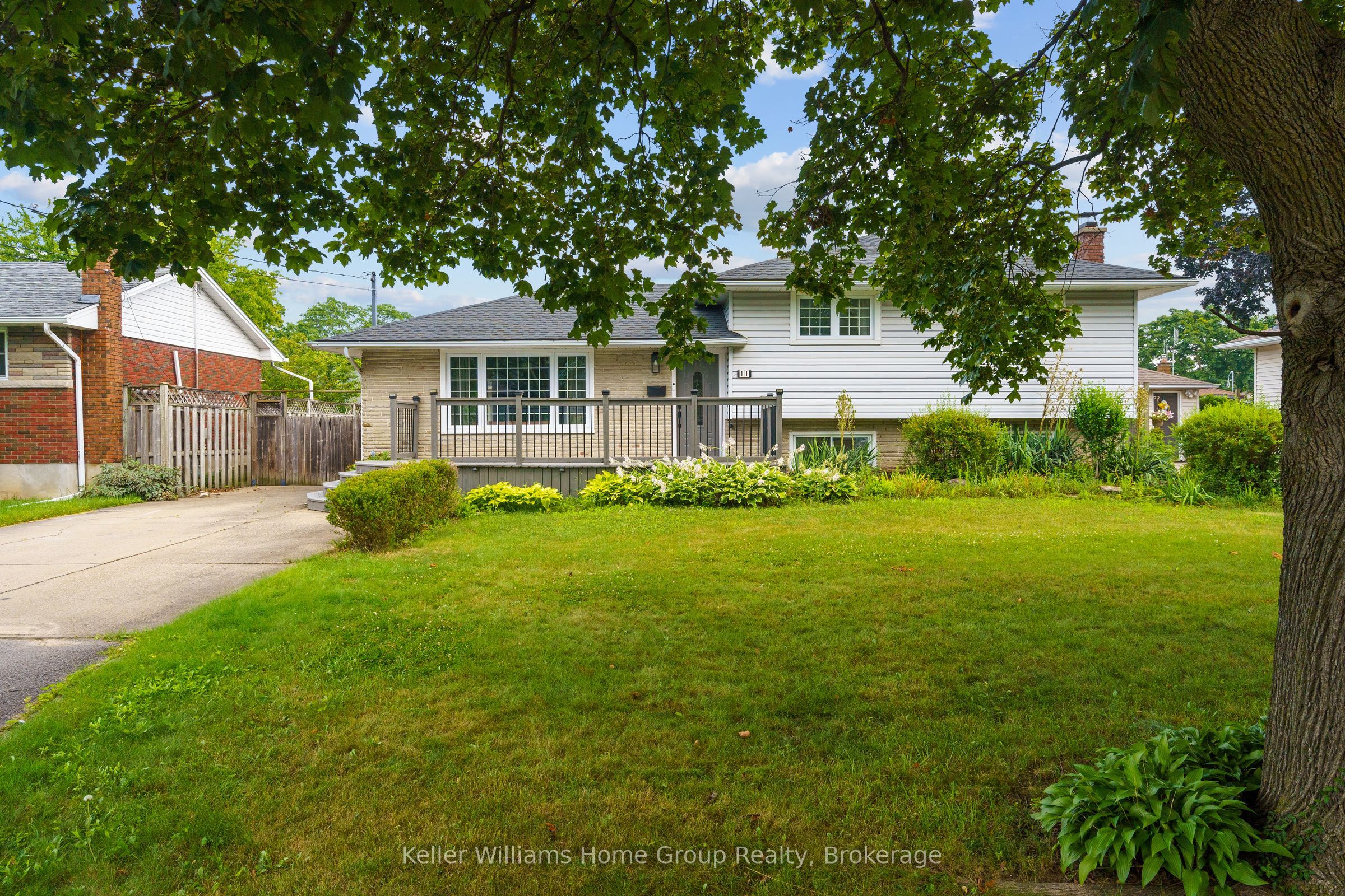 11 Kilbourne Crescent Property Photo 1