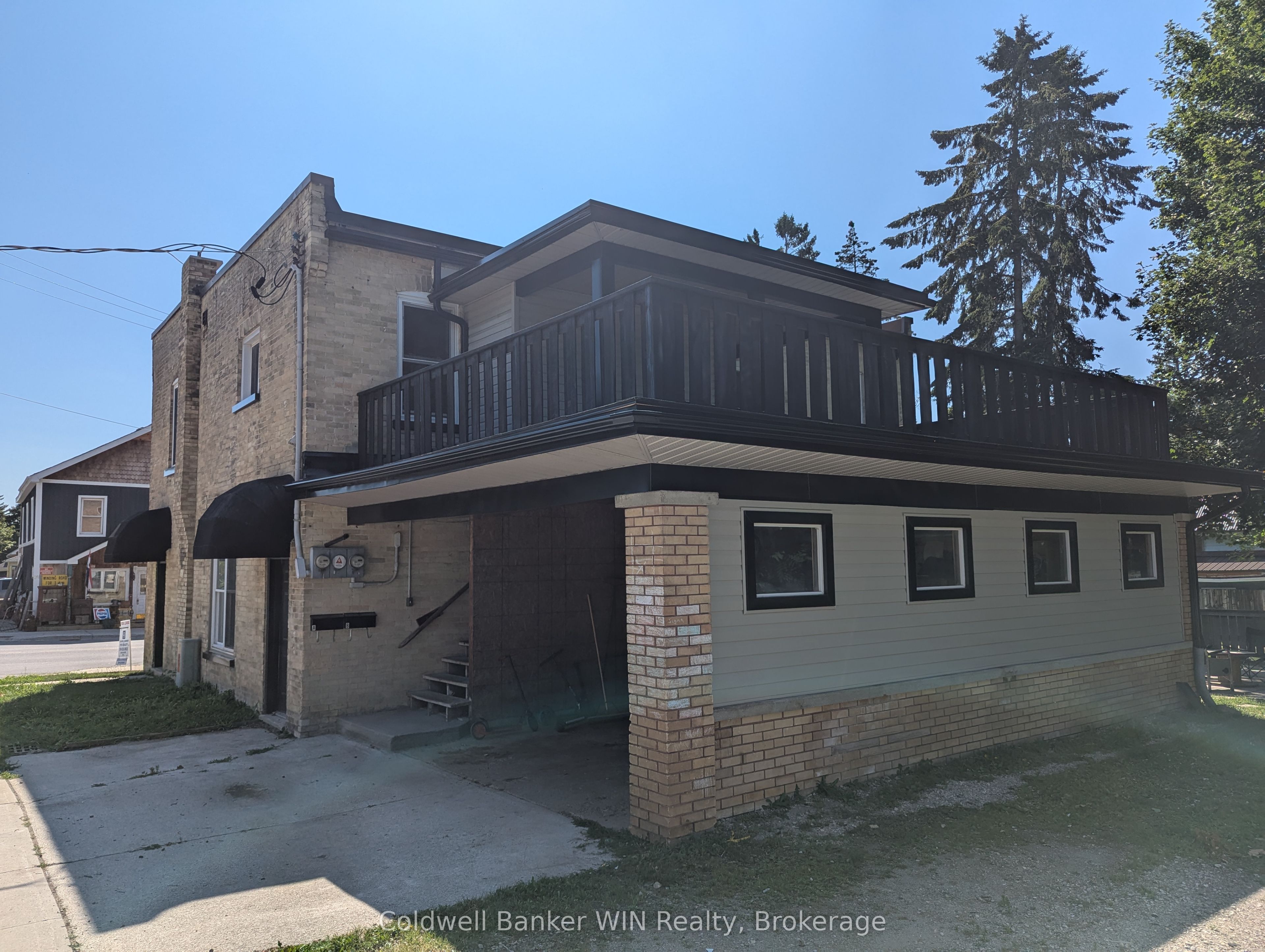 1 Geddes Street E Property Photo 1