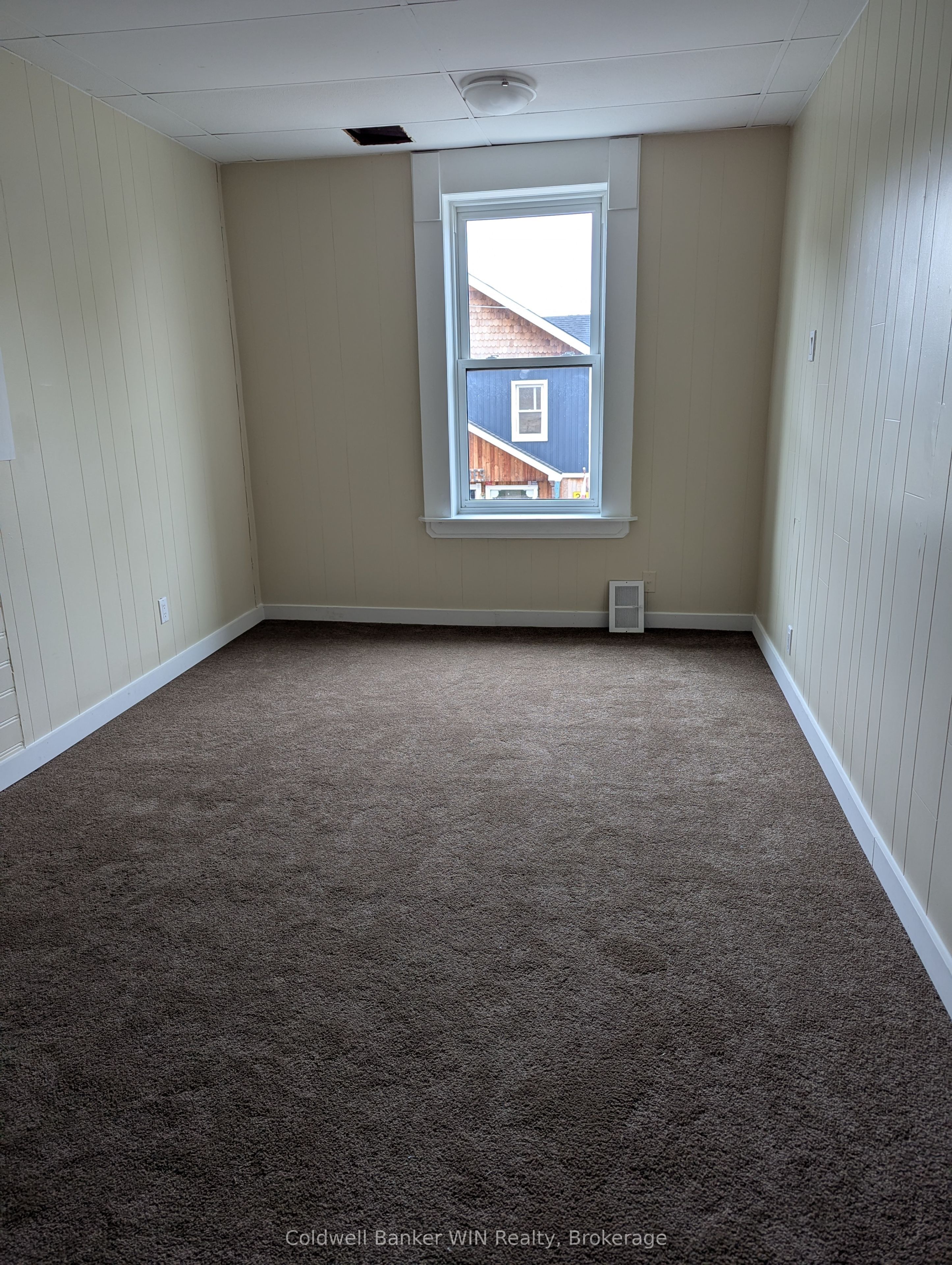 1 Geddes Street E Property Photo 5