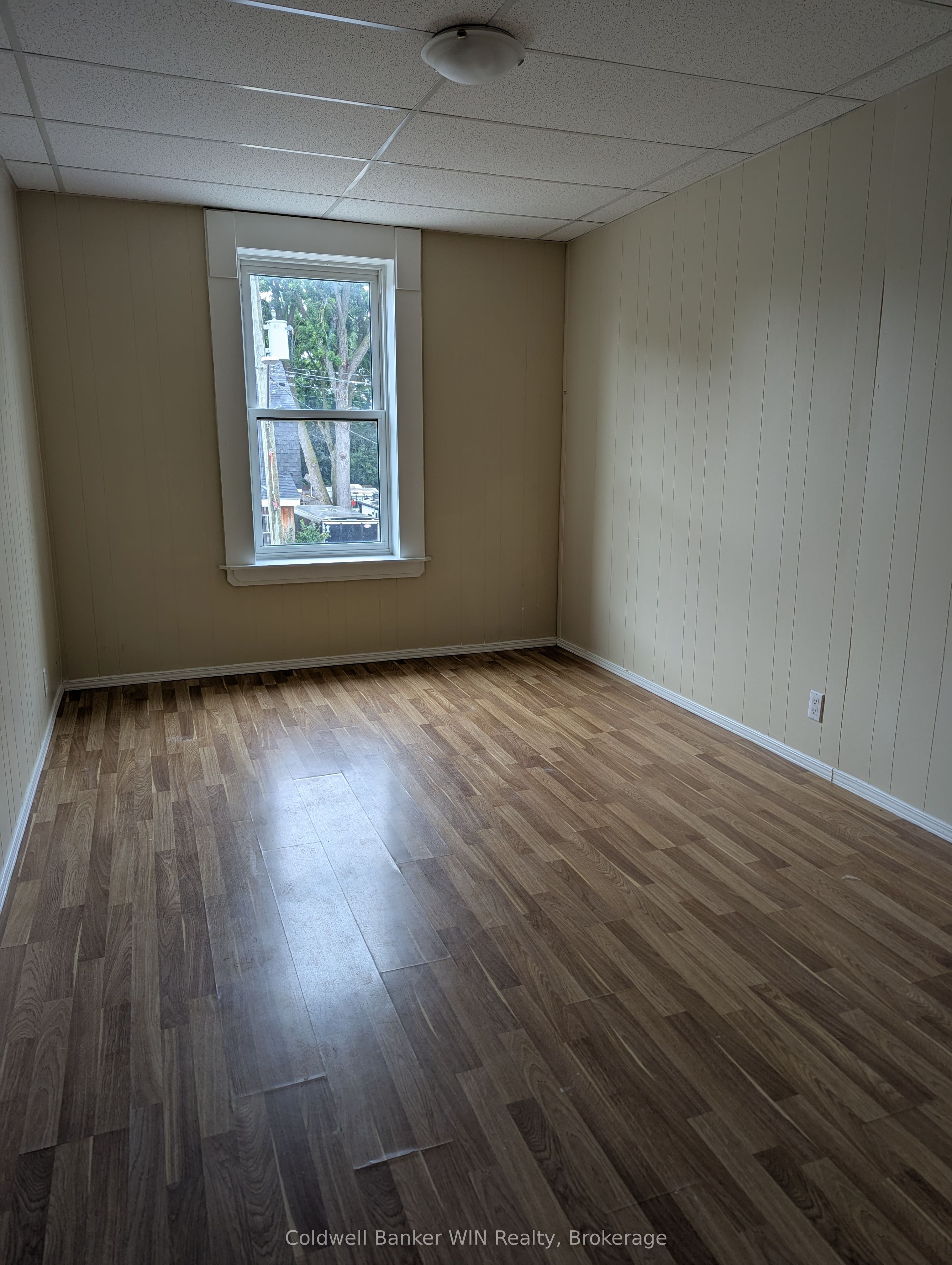 1 Geddes Street E Property Photo 6