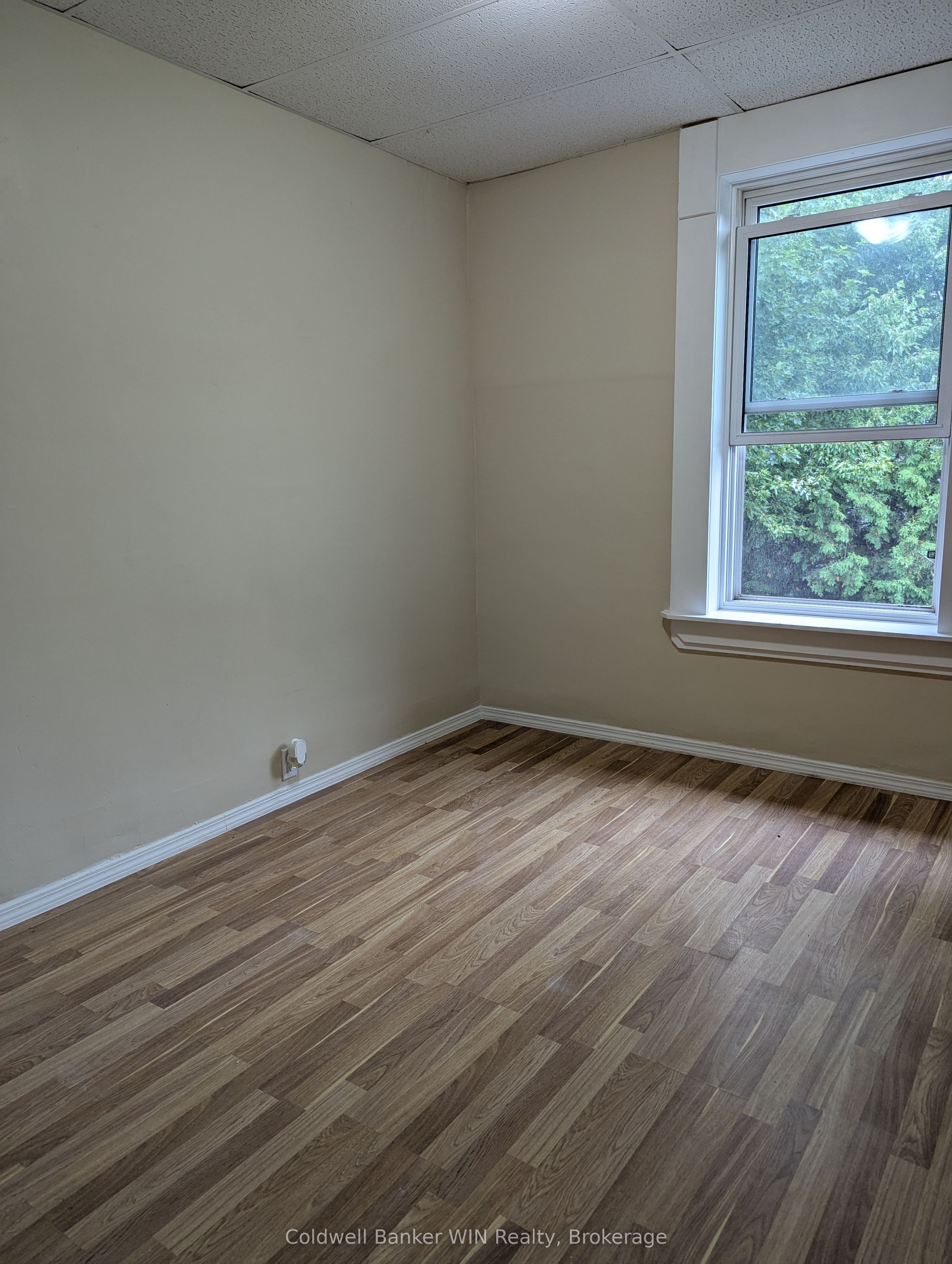 1 Geddes Street E Property Photo 7