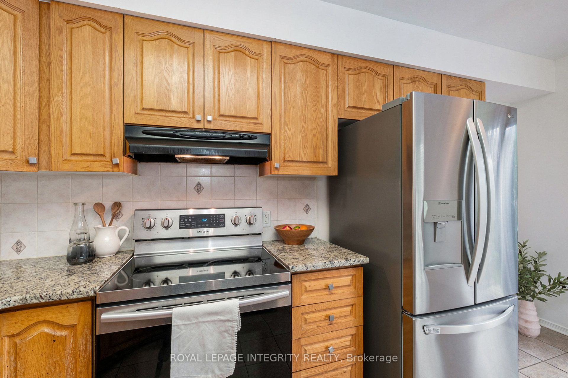 141 Inverkip Avenue Property Photo 10